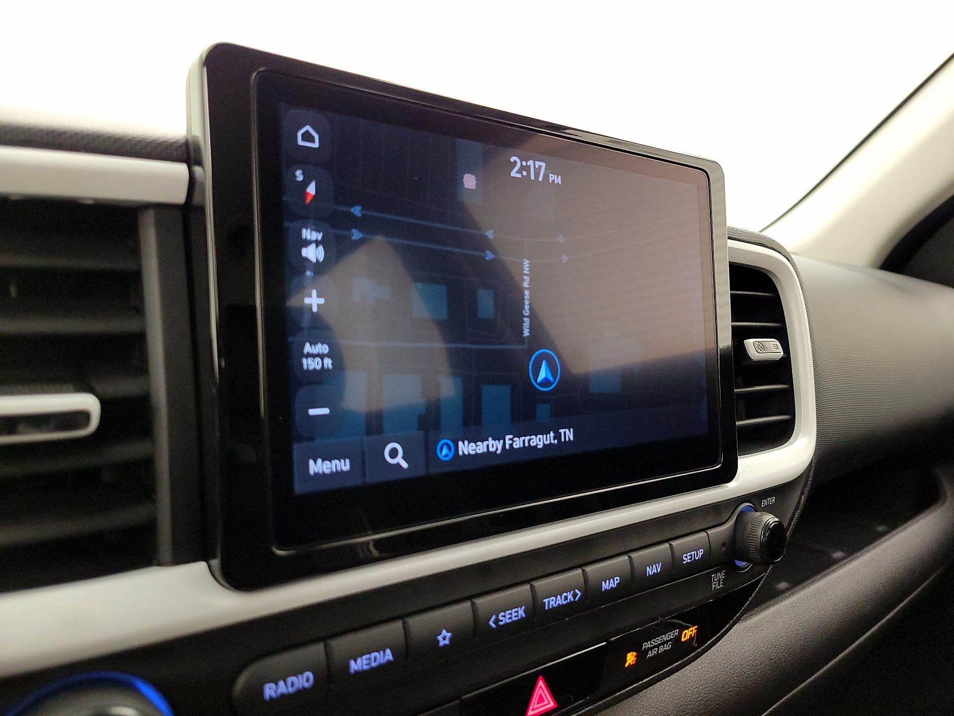 Thumbnail: 2023 Hyundai Venue - 14