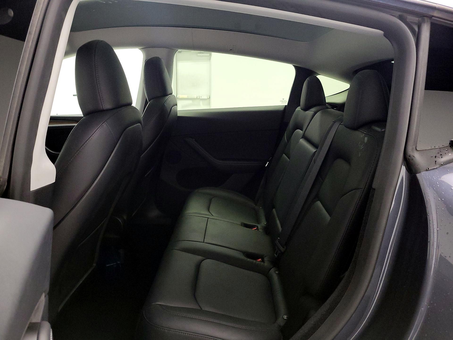 Thumbnail: 2023 Tesla Model Y - 19