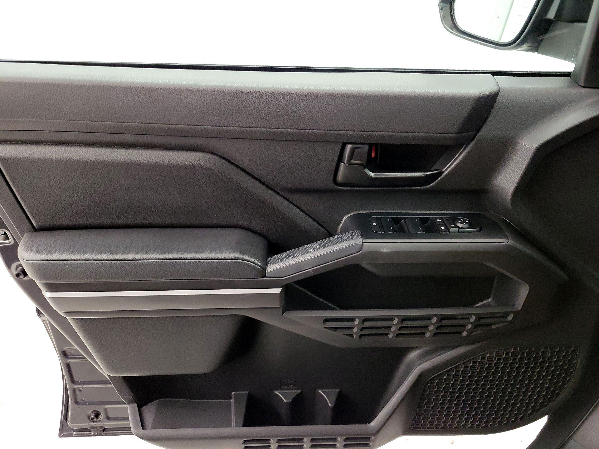 Thumbnail: 2024 Toyota Tacoma - 12