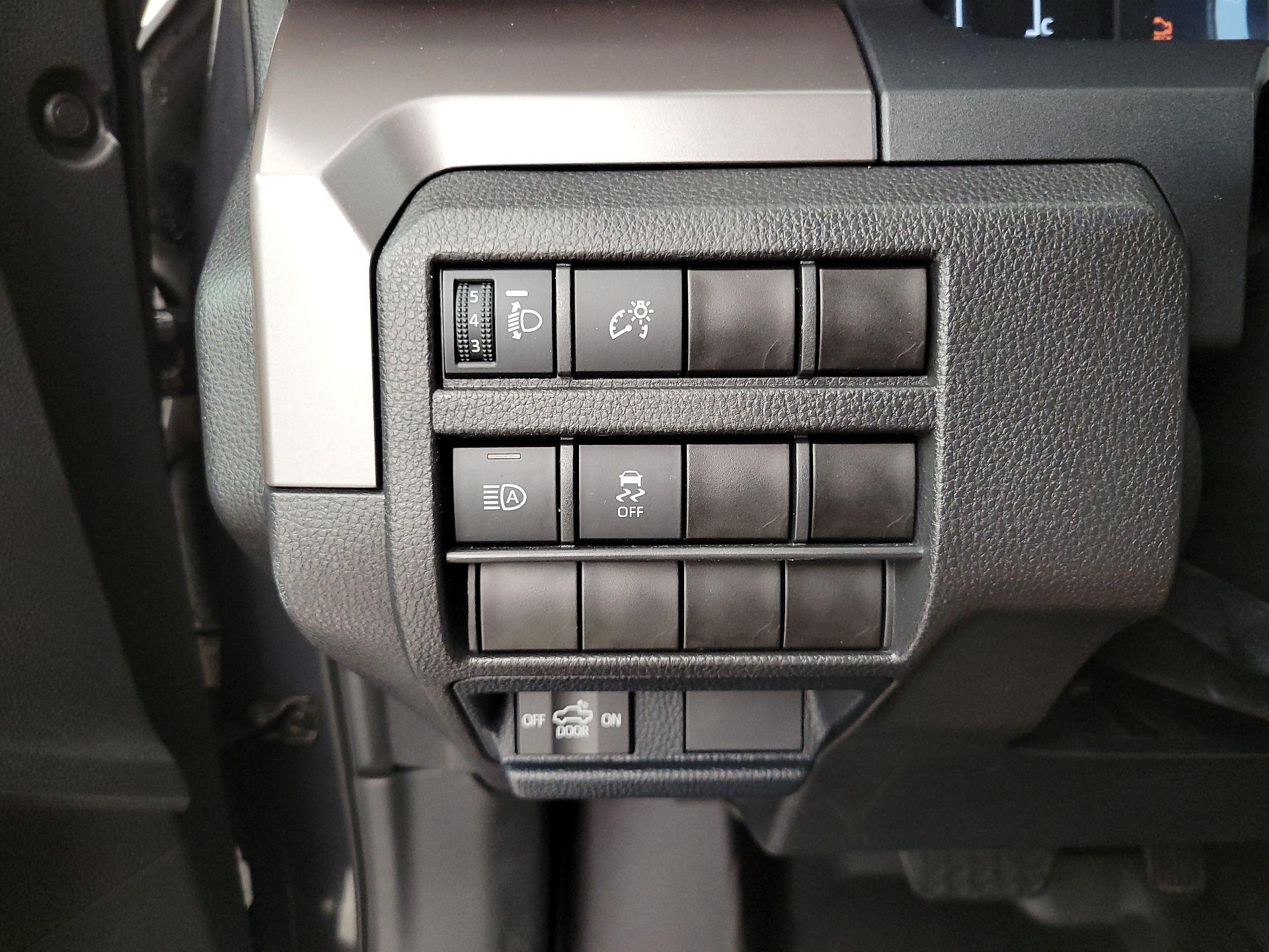 Thumbnail: 2024 Toyota Tacoma - 13