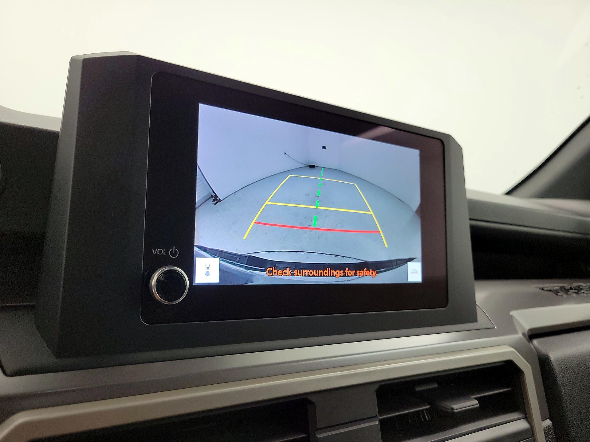 Thumbnail: 2024 Toyota Tacoma - 15