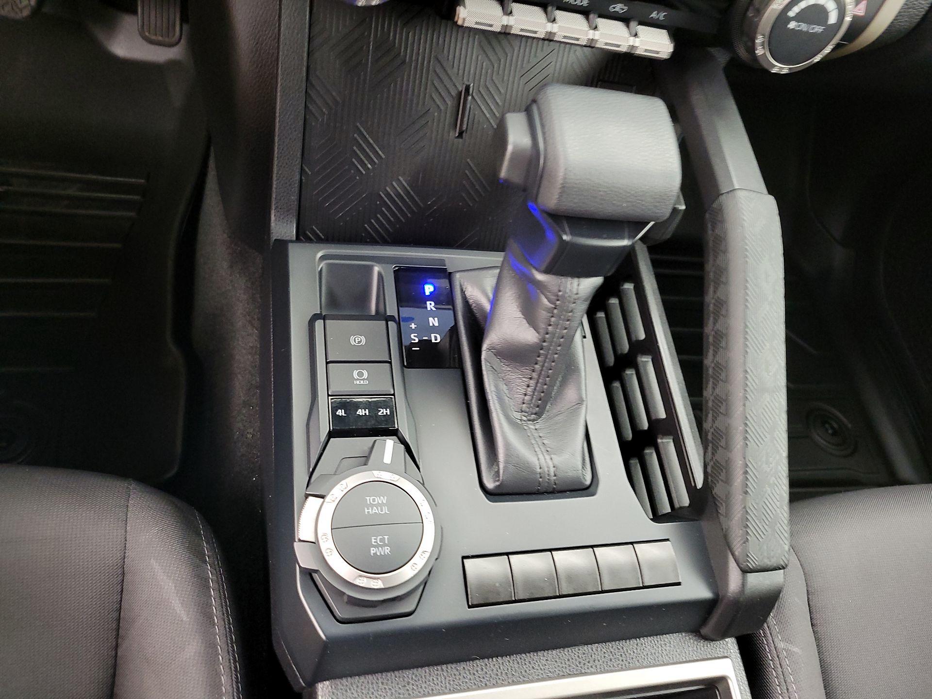 Thumbnail: 2024 Toyota Tacoma - 18