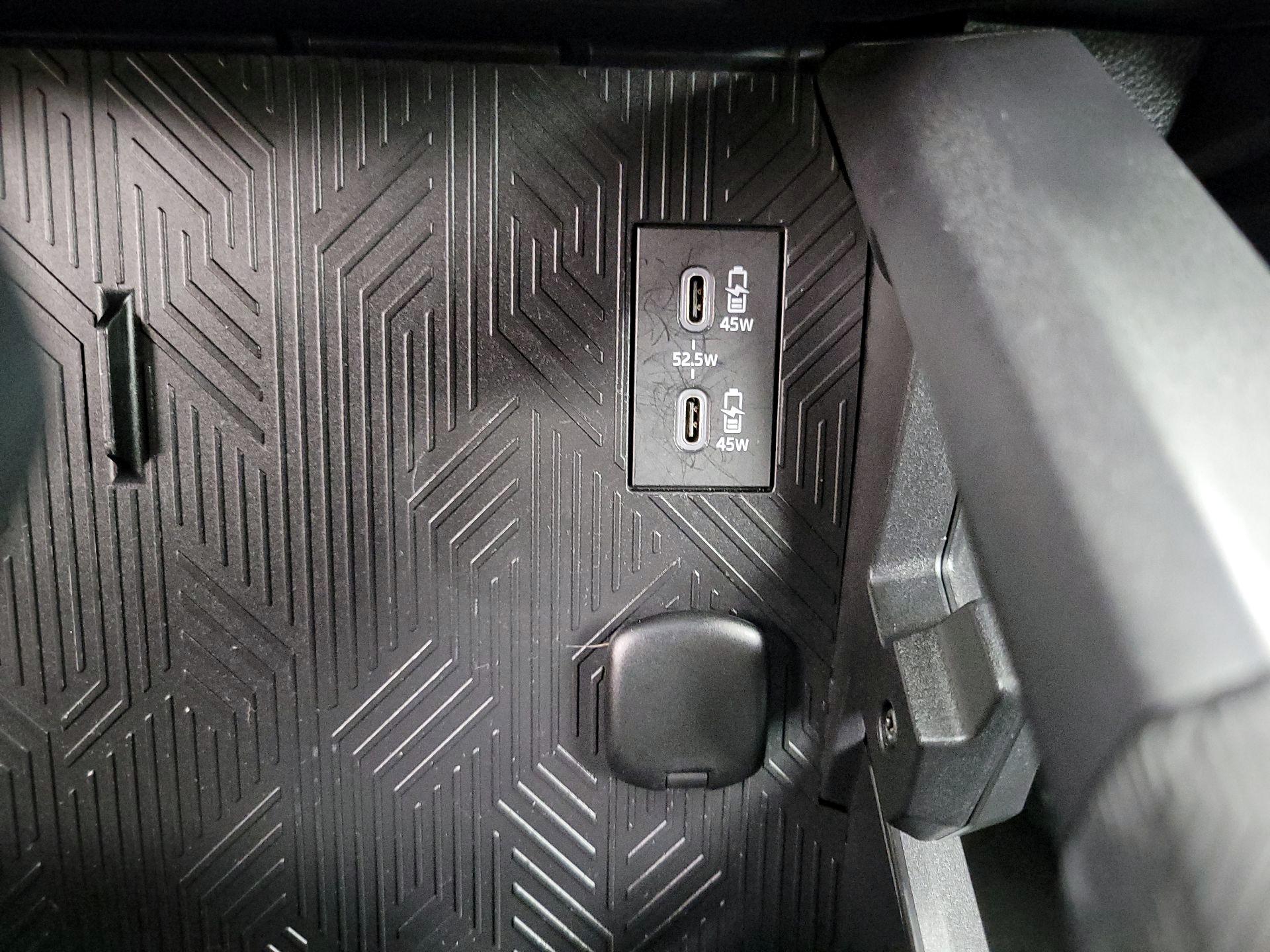 Thumbnail: 2024 Toyota Tacoma - 19