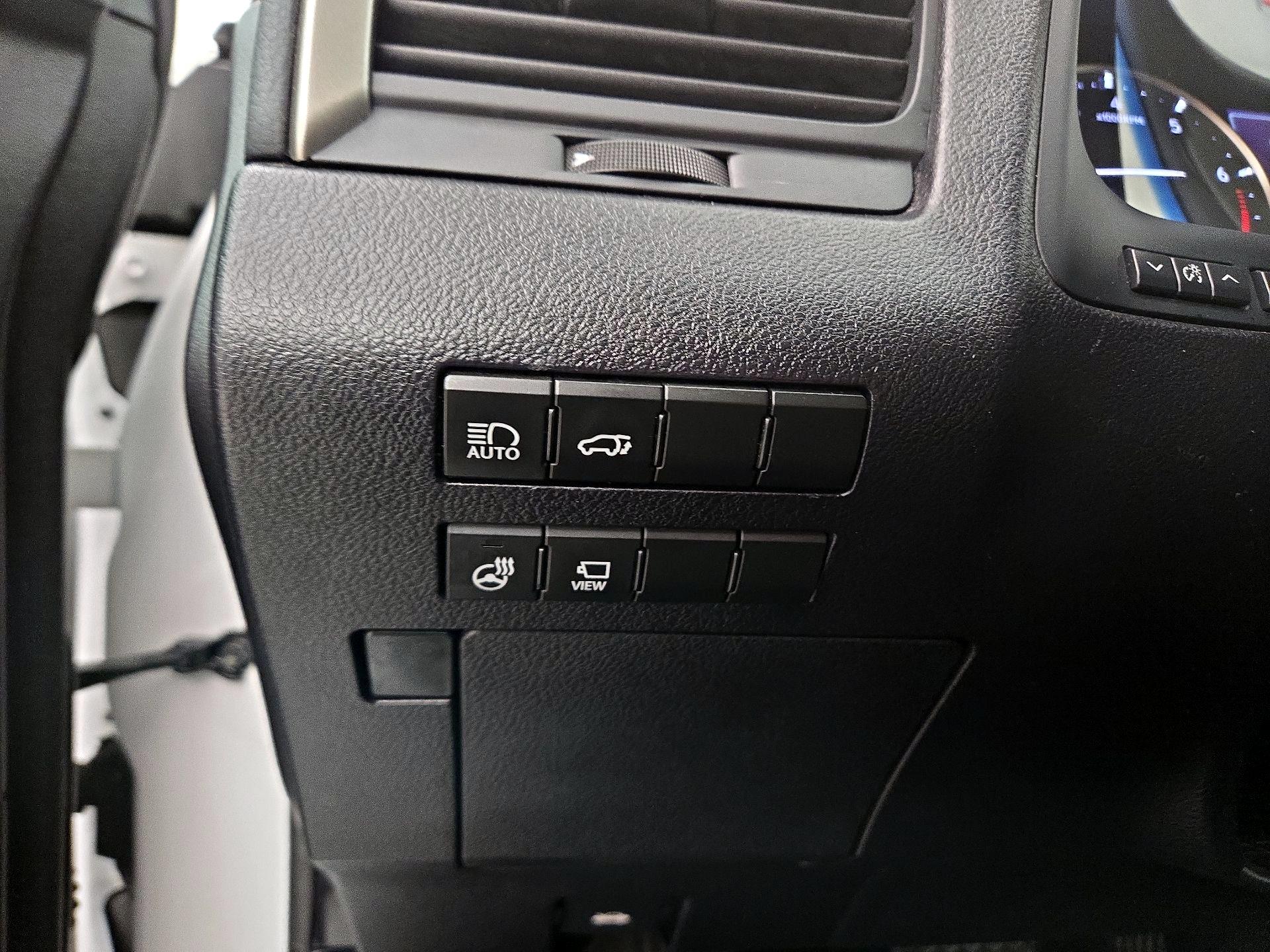 Thumbnail: 2019 Lexus RX - 13