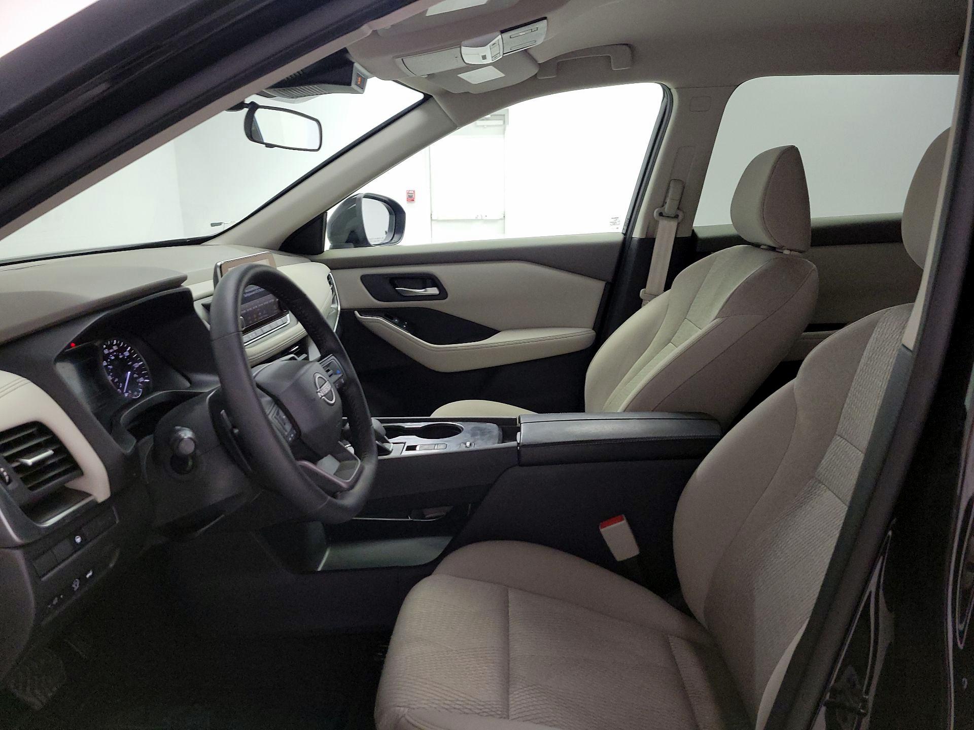 Thumbnail: 2025 Nissan Rogue - 11