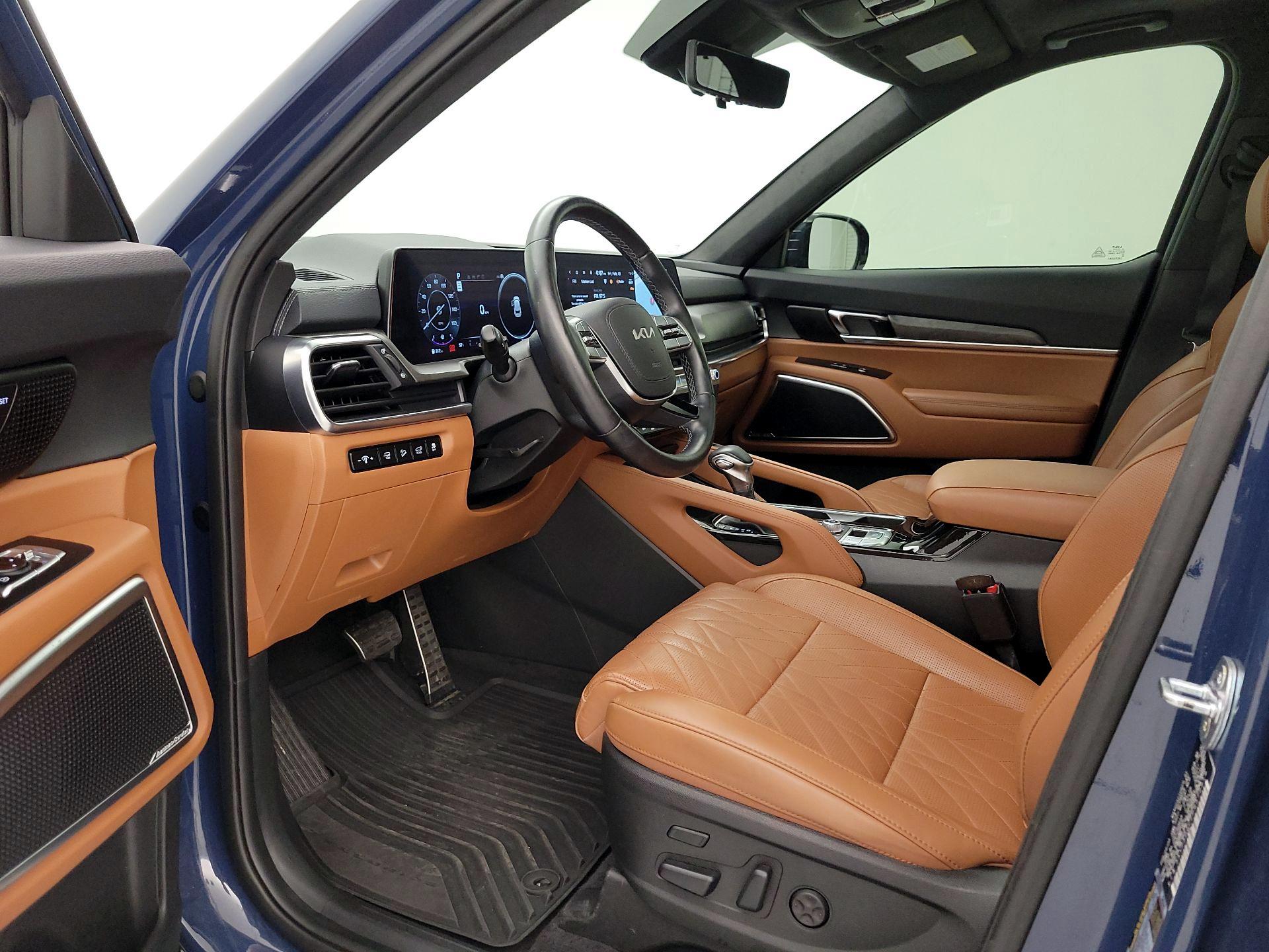 Thumbnail: 2023 Kia Telluride - 11