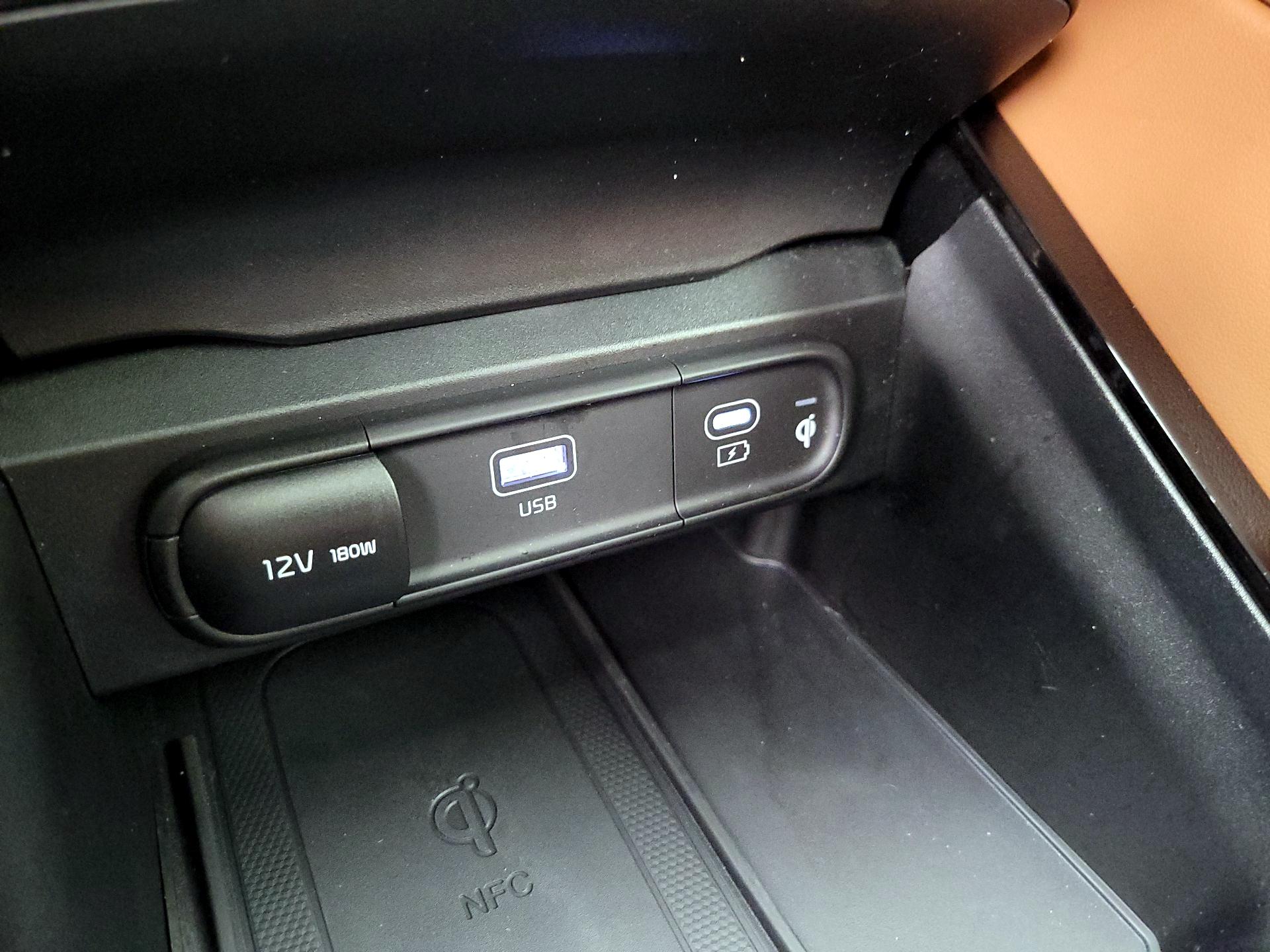 Thumbnail: 2023 Kia Telluride - 19