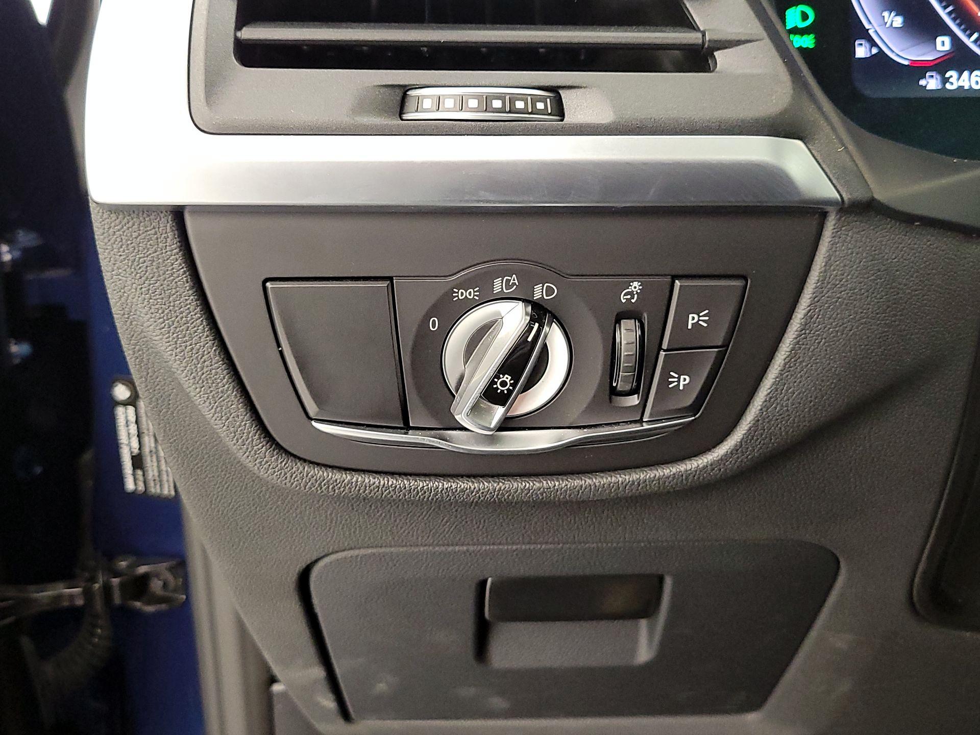 Thumbnail: 2024 BMW X3 - 13