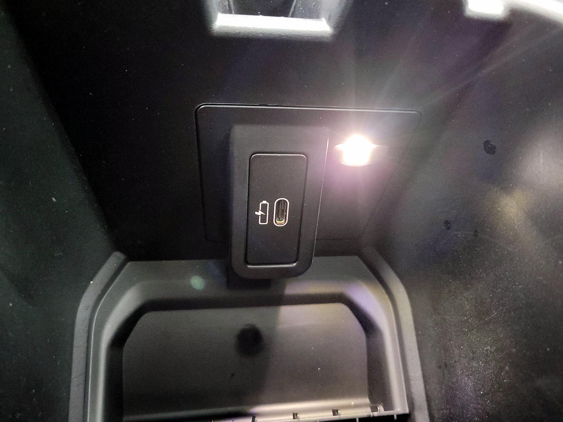 Thumbnail: 2024 BMW X3 - 19