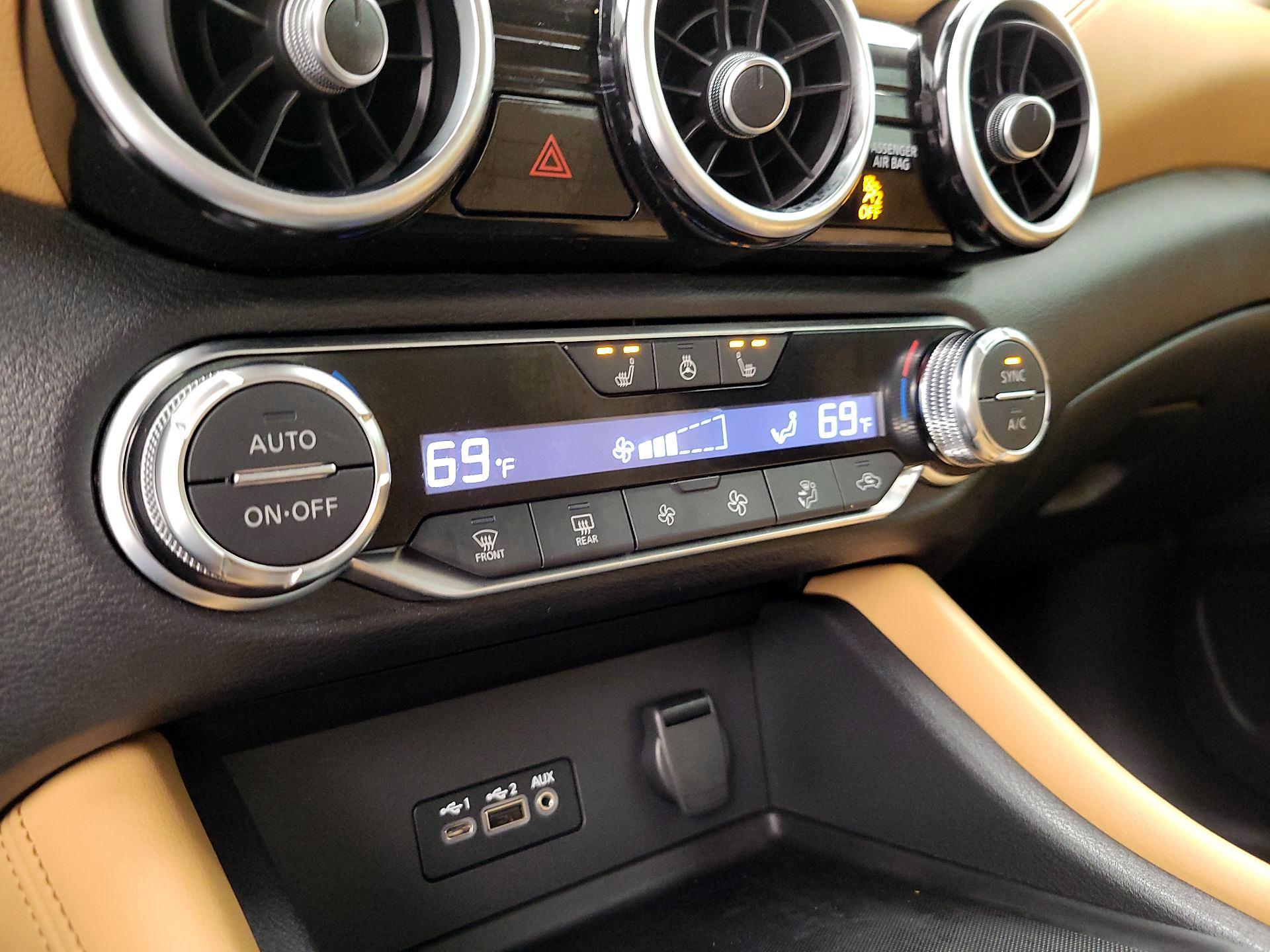 Thumbnail: 2023 Nissan Sentra - 16