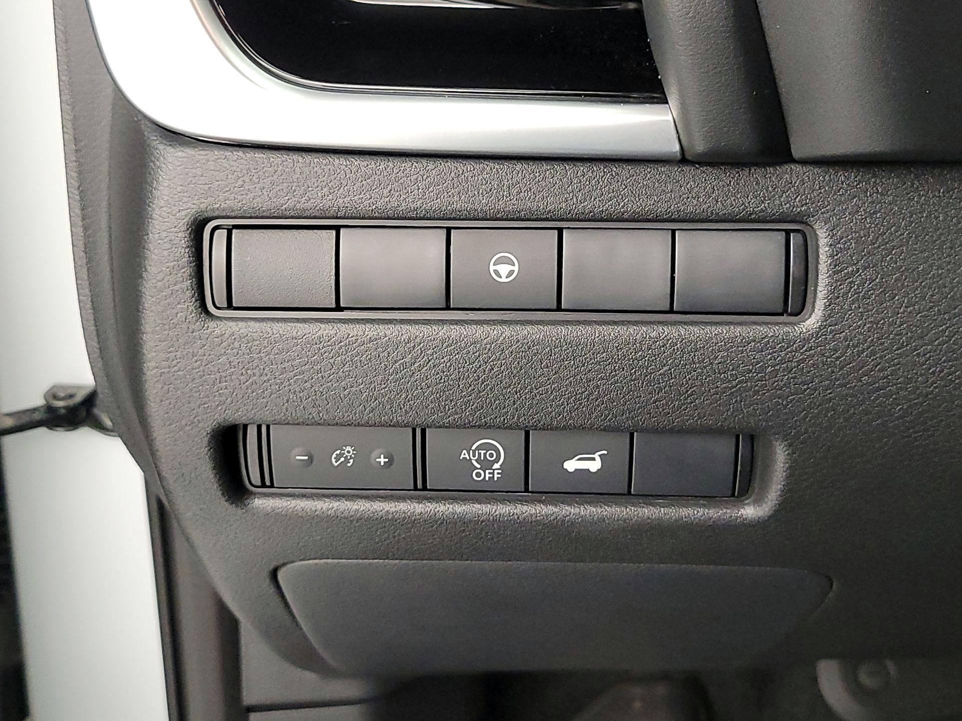 Thumbnail: 2025 Nissan Rogue - 13