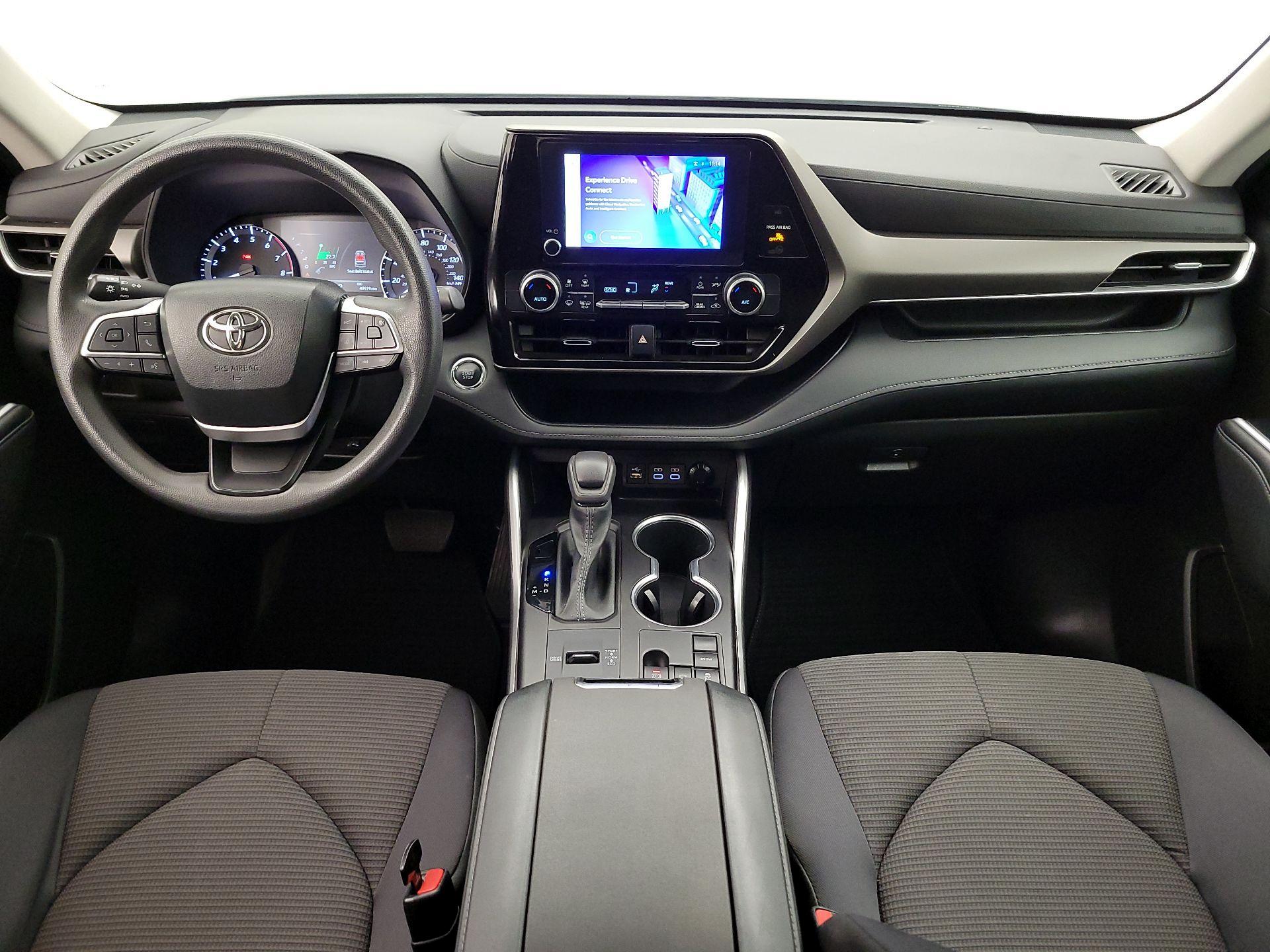 Thumbnail: 2023 Toyota Highlander - 9