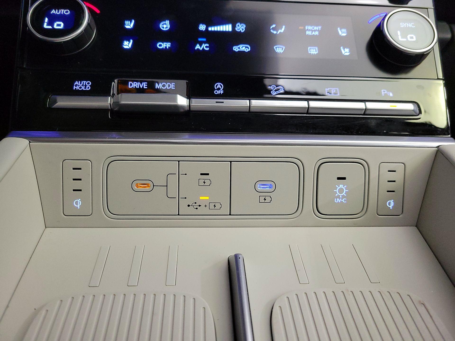 Thumbnail: 2025 Hyundai Santa Fe - 19