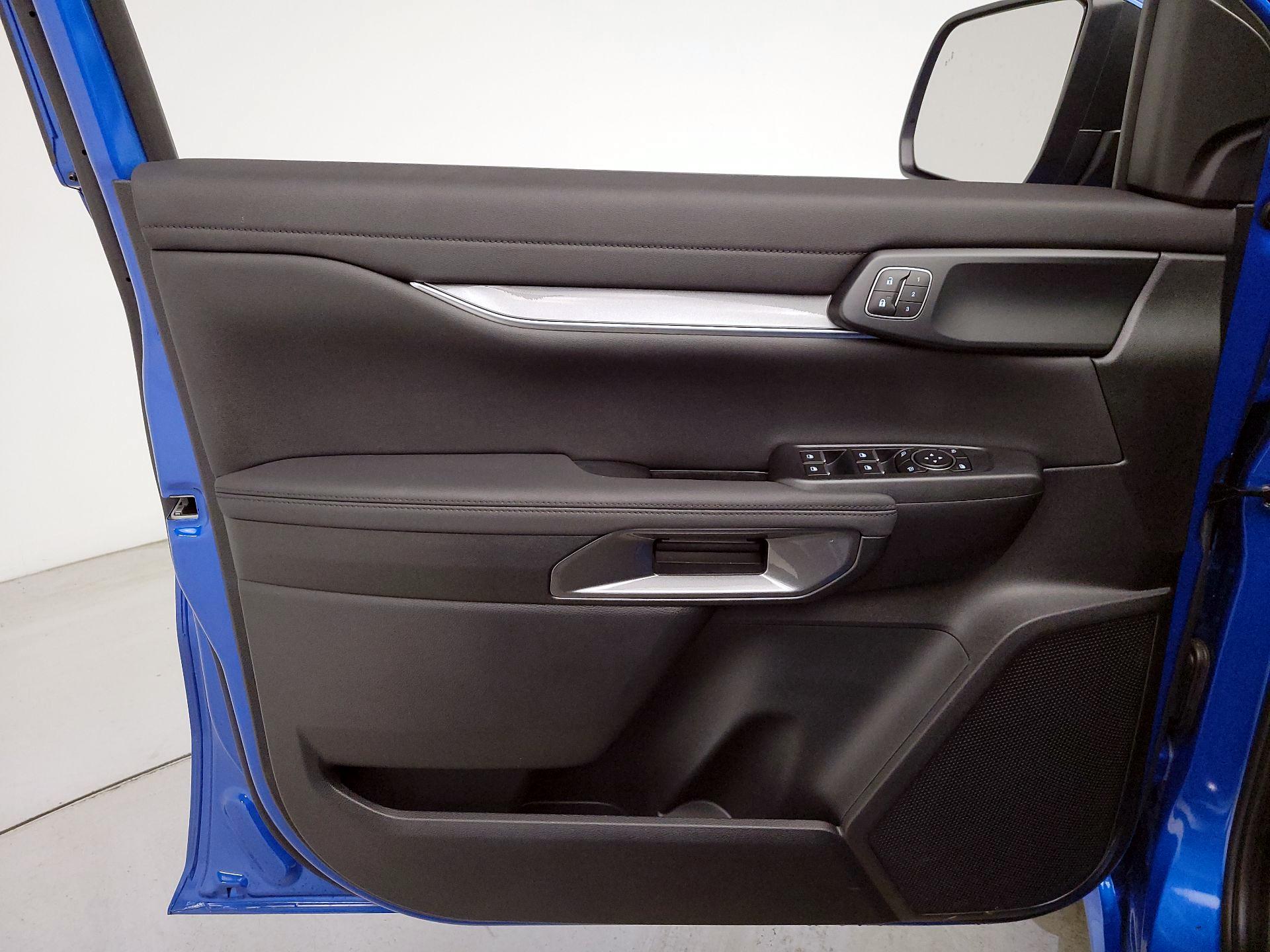 Thumbnail: 2025 Ford Ranger - 12