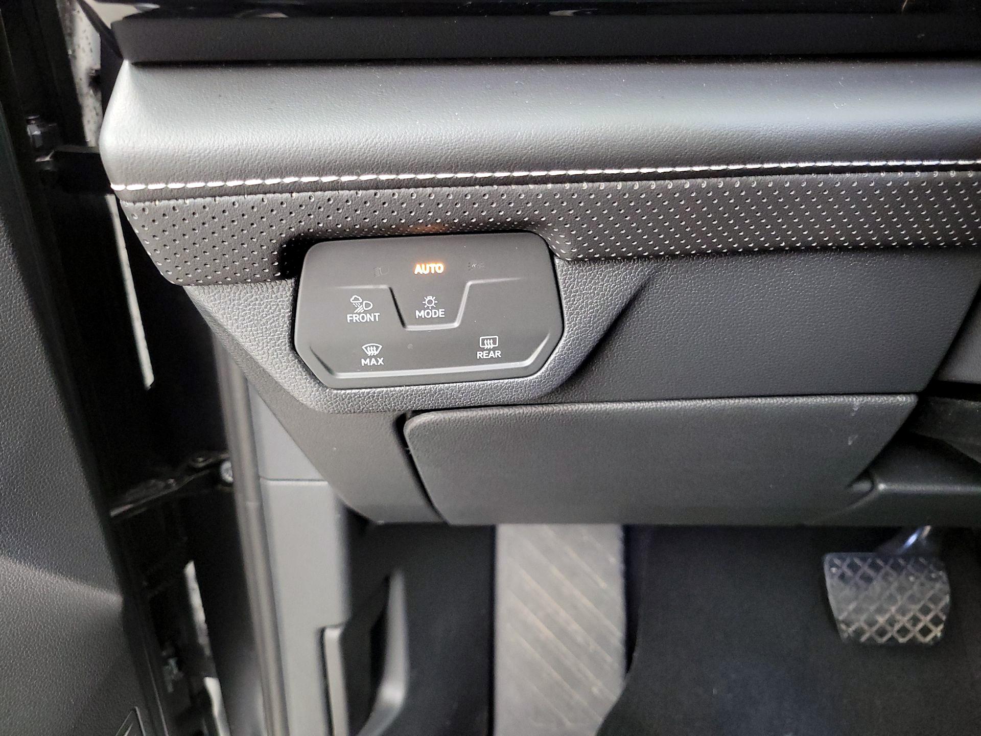 Thumbnail: 2025 Volkswagen Atlas - 13