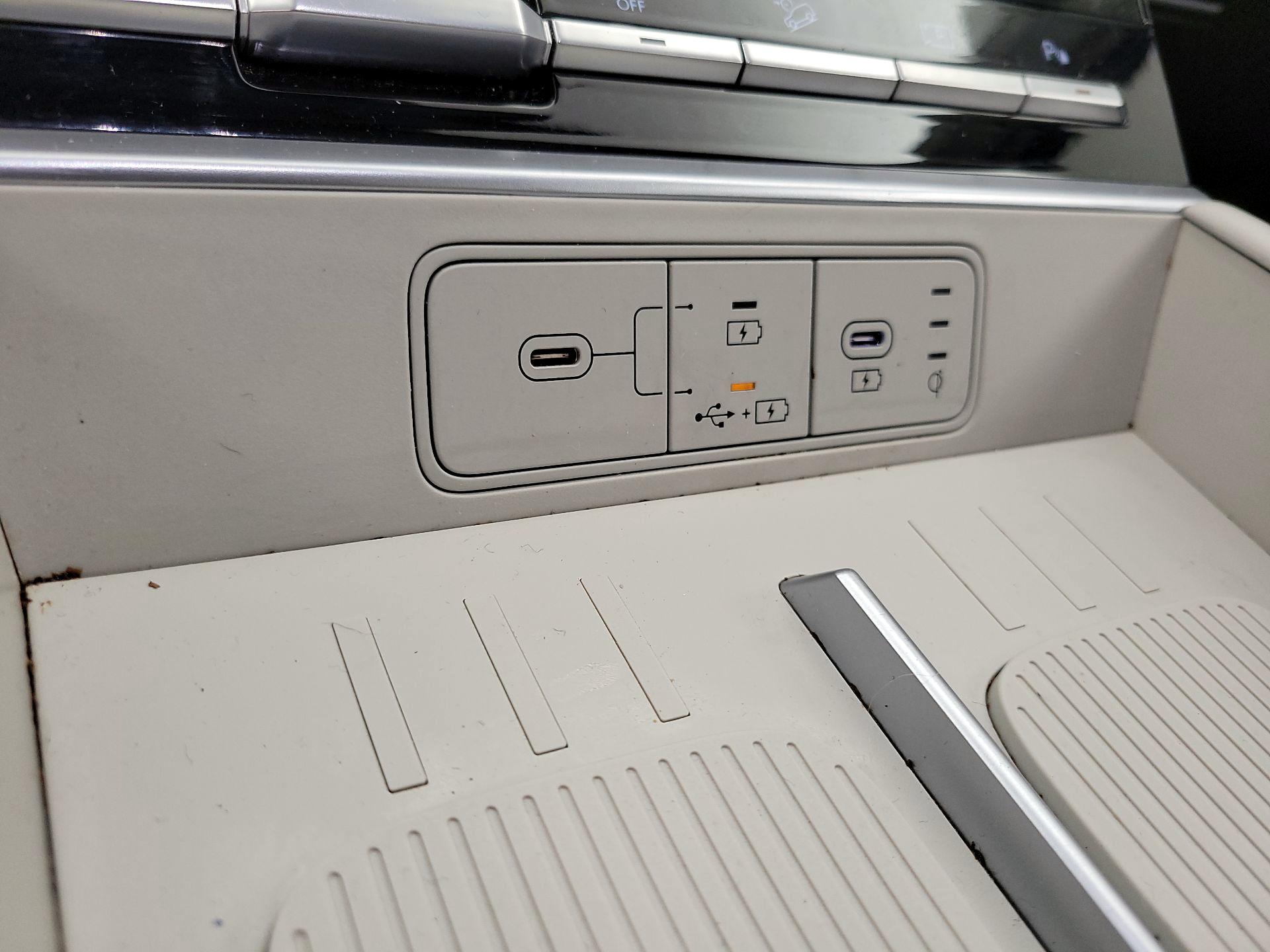 Thumbnail: 2024 Hyundai Santa Fe - 19