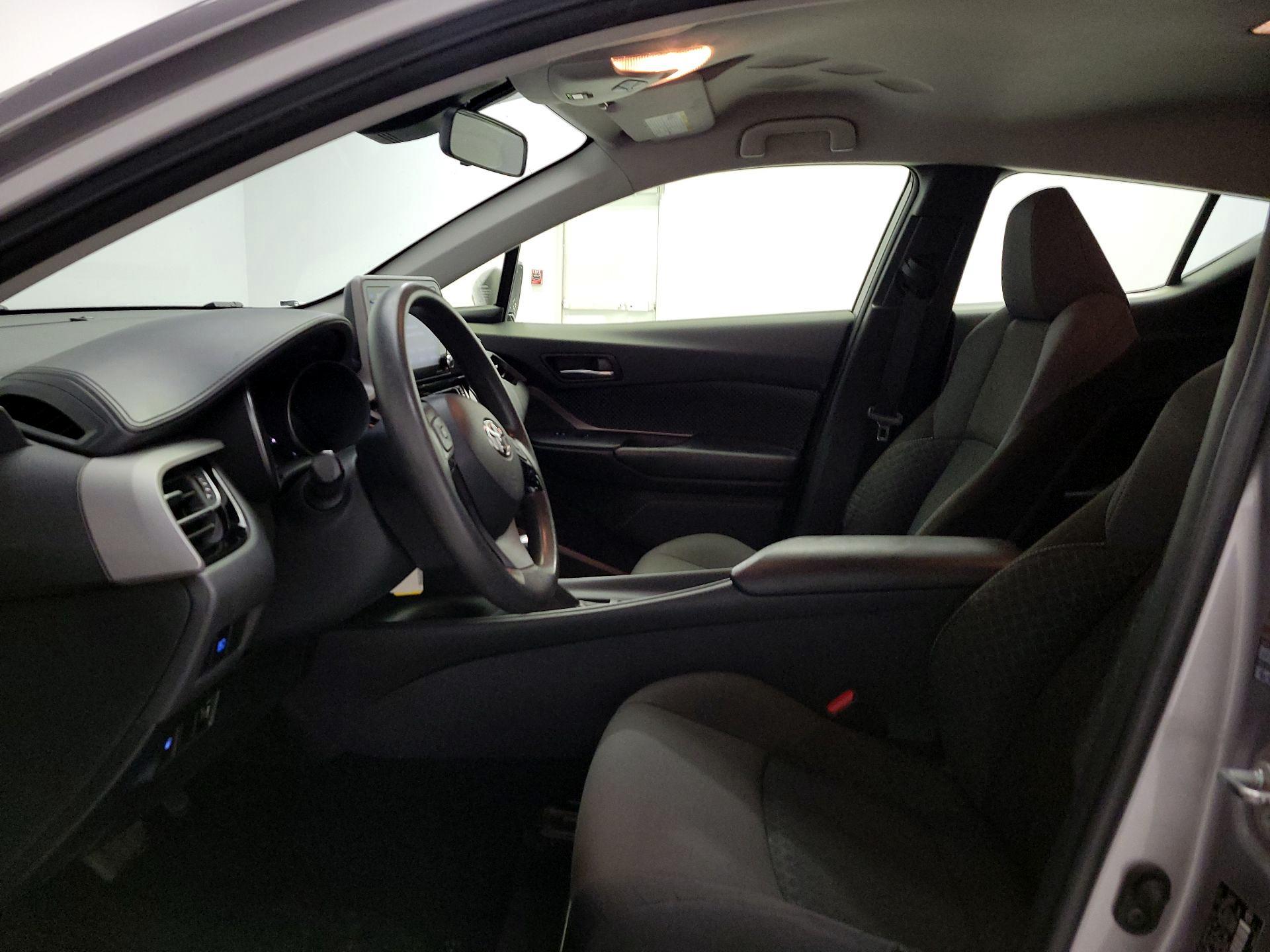 Thumbnail: 2020 Toyota C-HR - 11