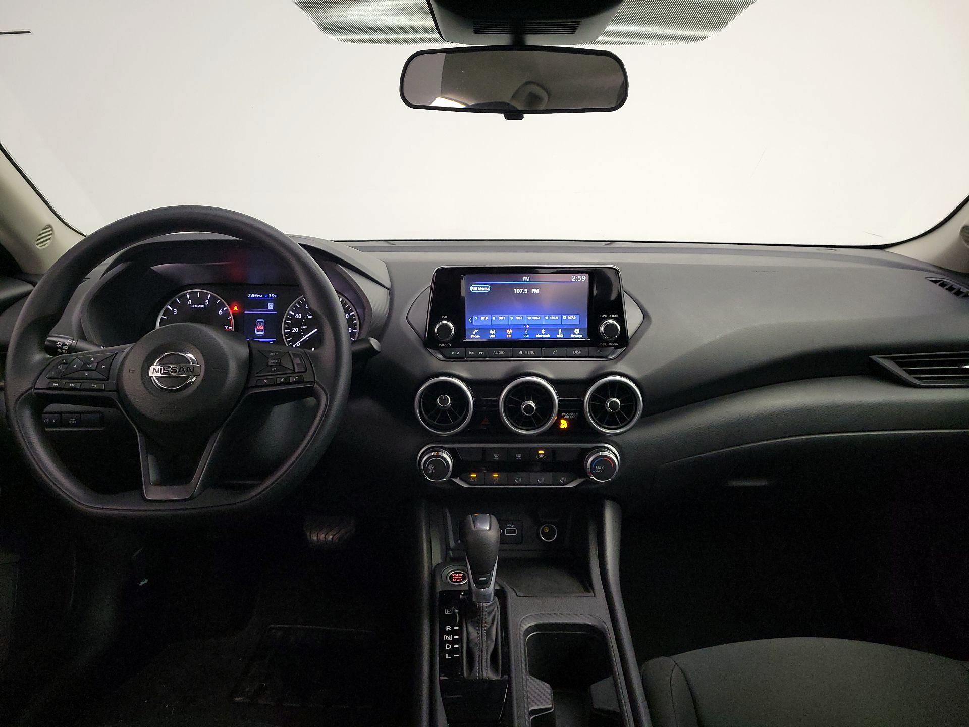 Thumbnail: 2025 Nissan Sentra - 9