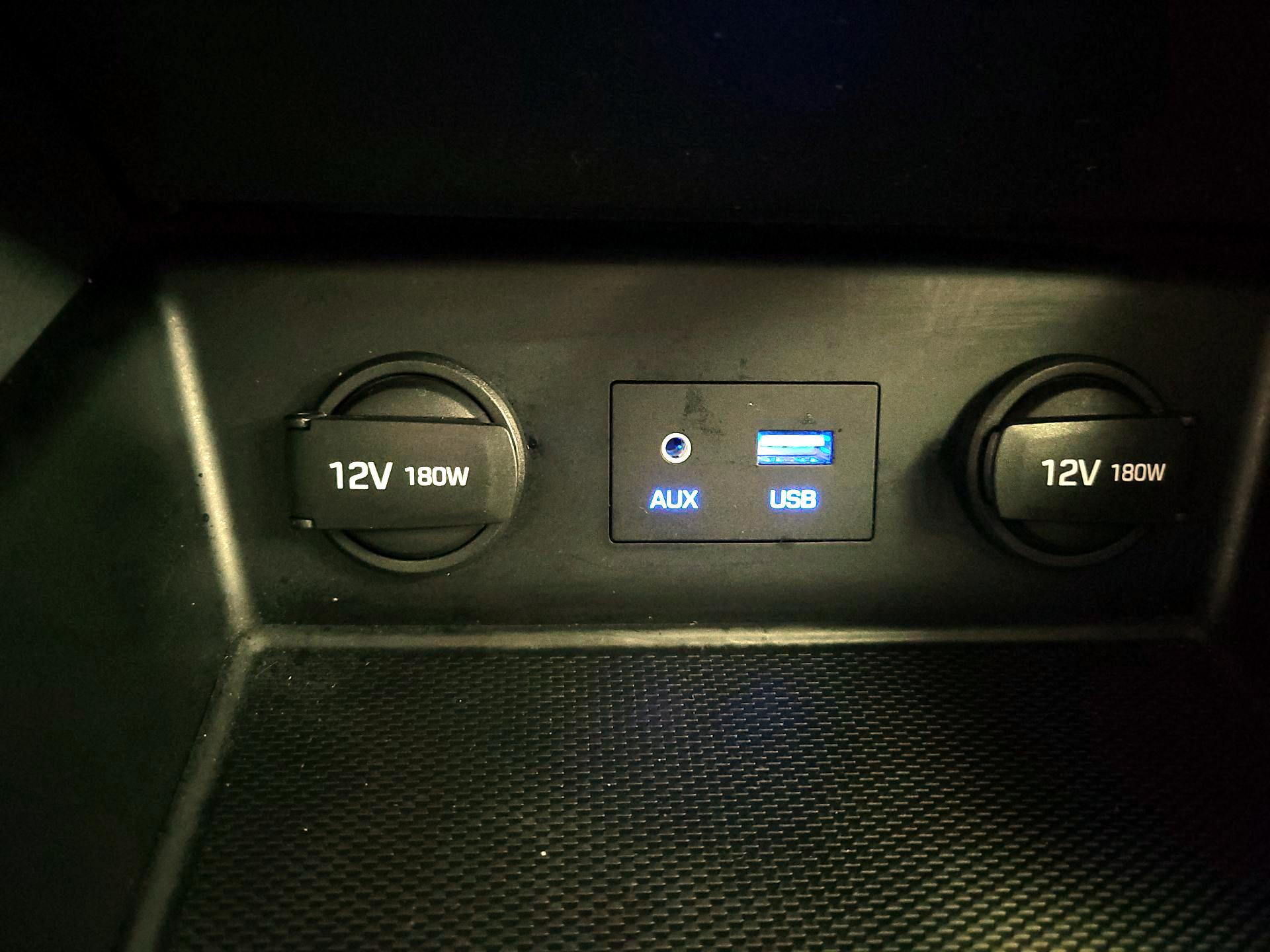 Thumbnail: 2017 Hyundai Ioniq - 18