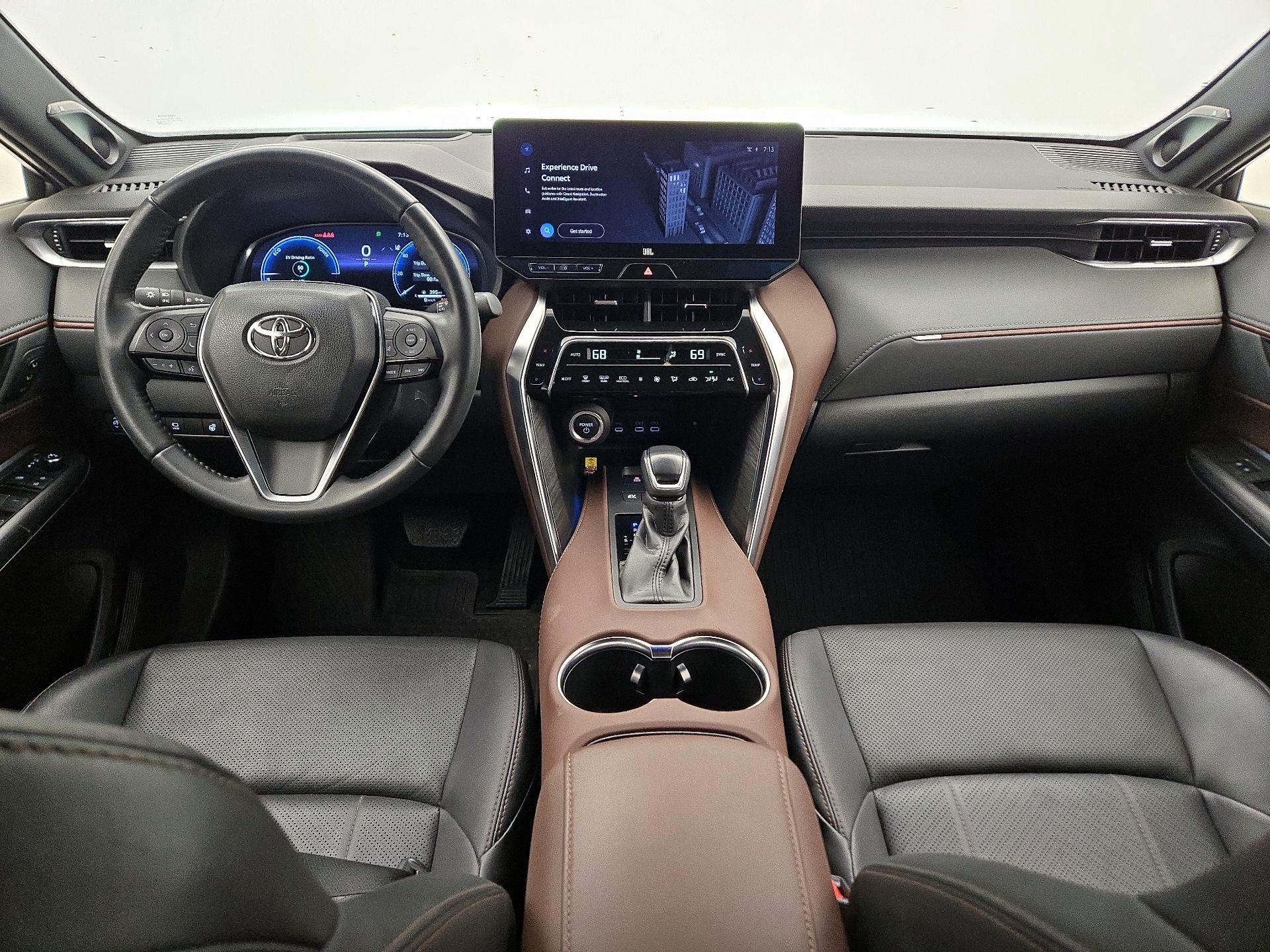 Thumbnail: 2024 Toyota Venza - 9