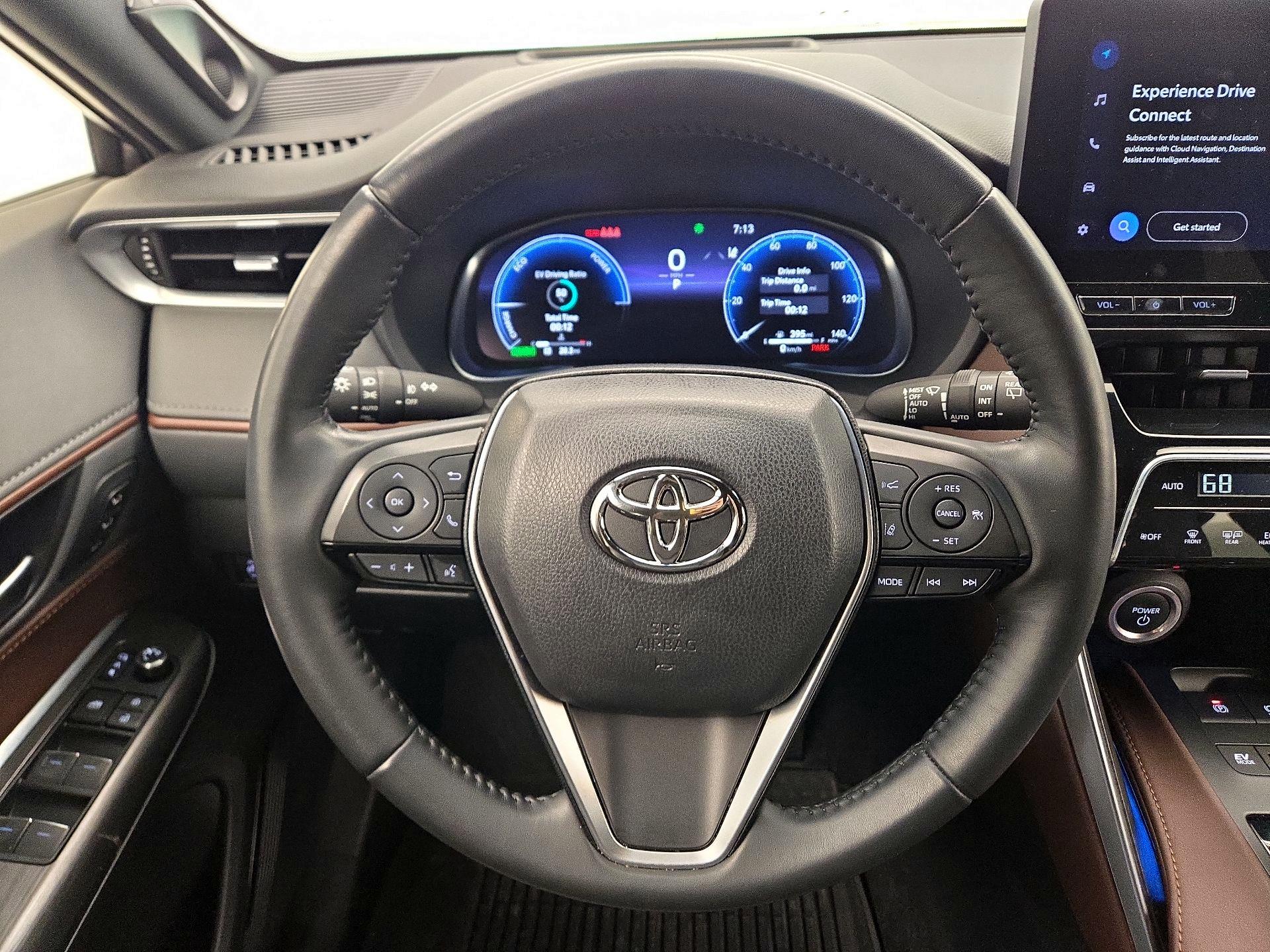 Thumbnail: 2024 Toyota Venza - 10