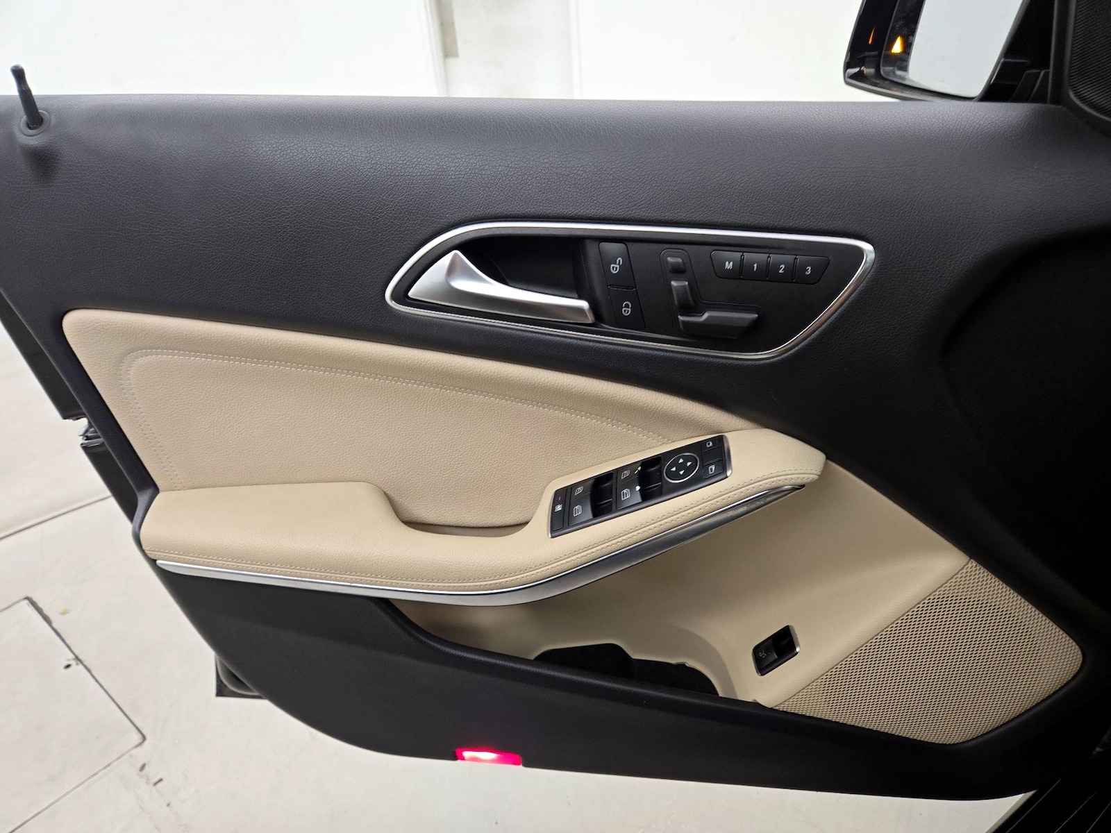 2016 Mercedes-Benz GLA-Class GLA250 - Photo 13