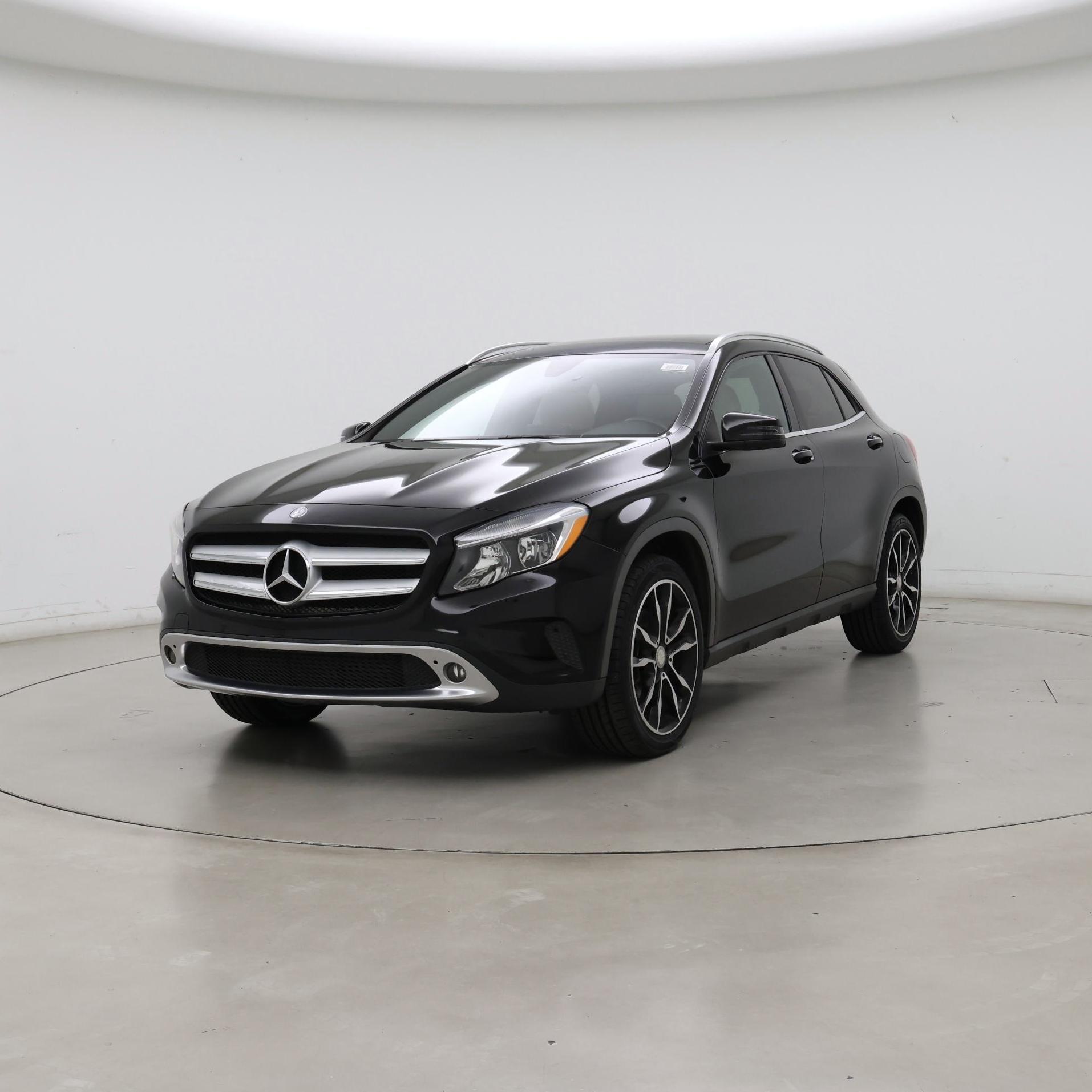 Thumbnail: 2016 Mercedes-Benz GLA - 4