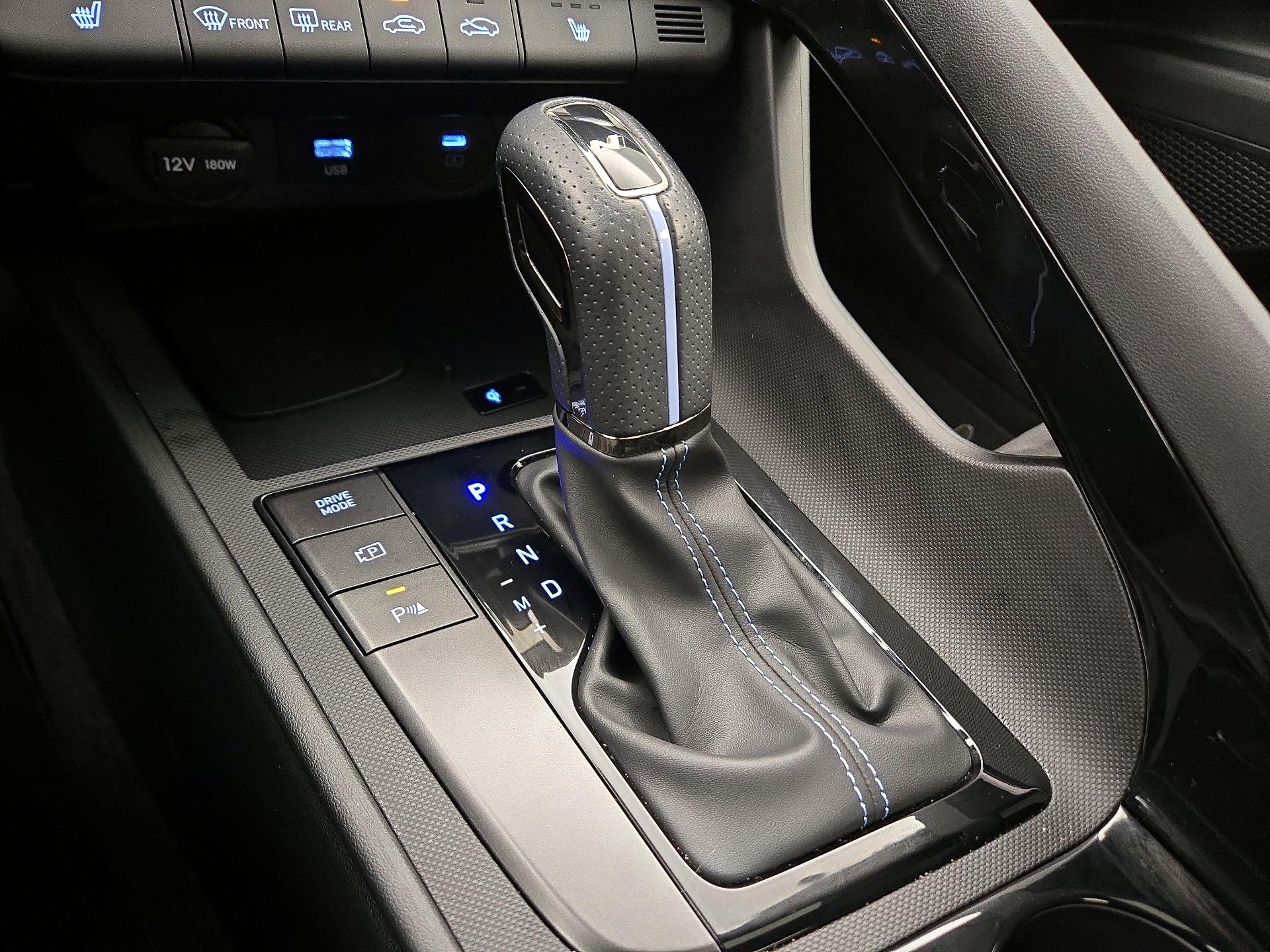 Thumbnail: 2025 Hyundai Elantra - 18