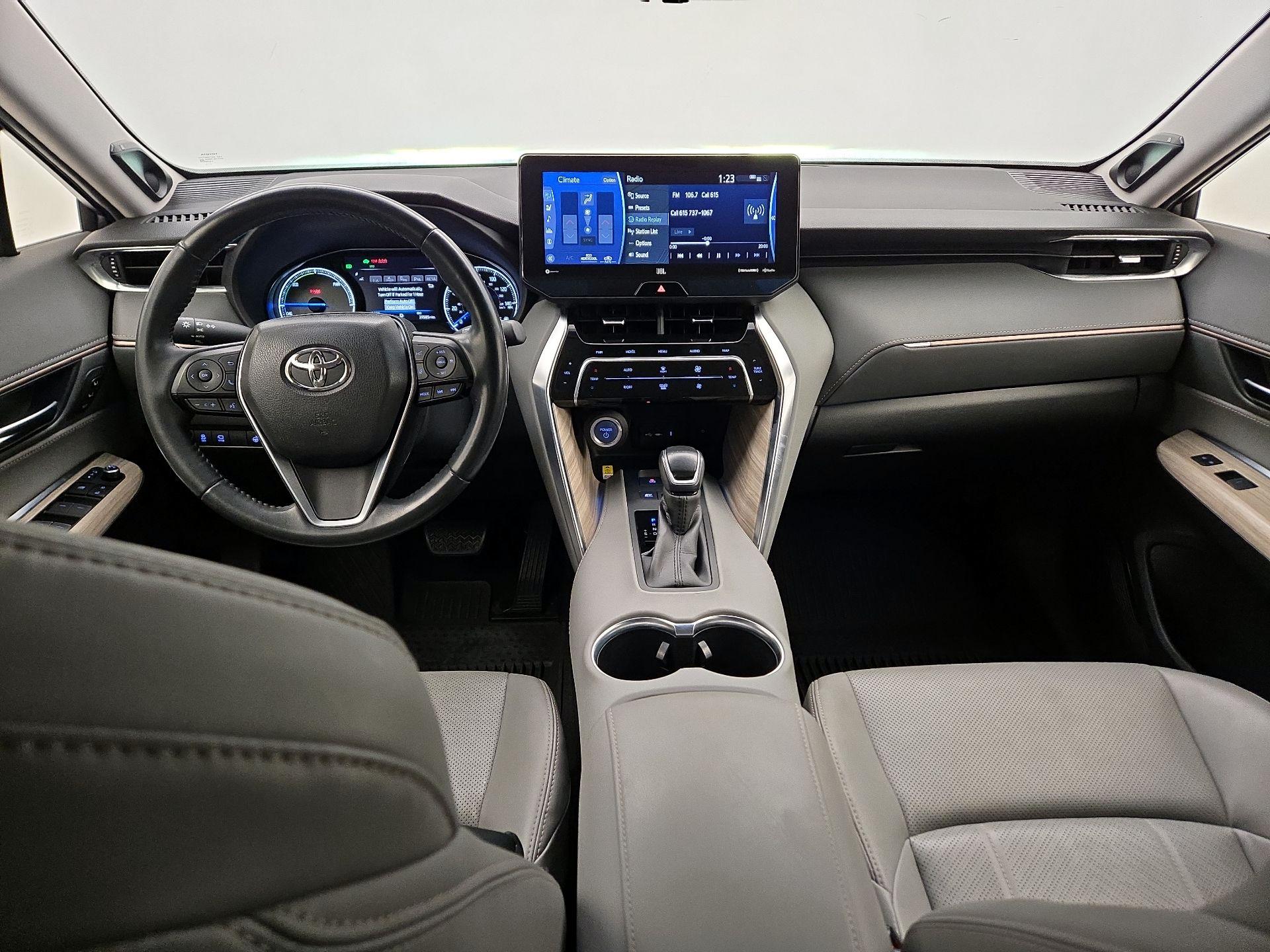 Thumbnail: 2021 Toyota Venza - 9