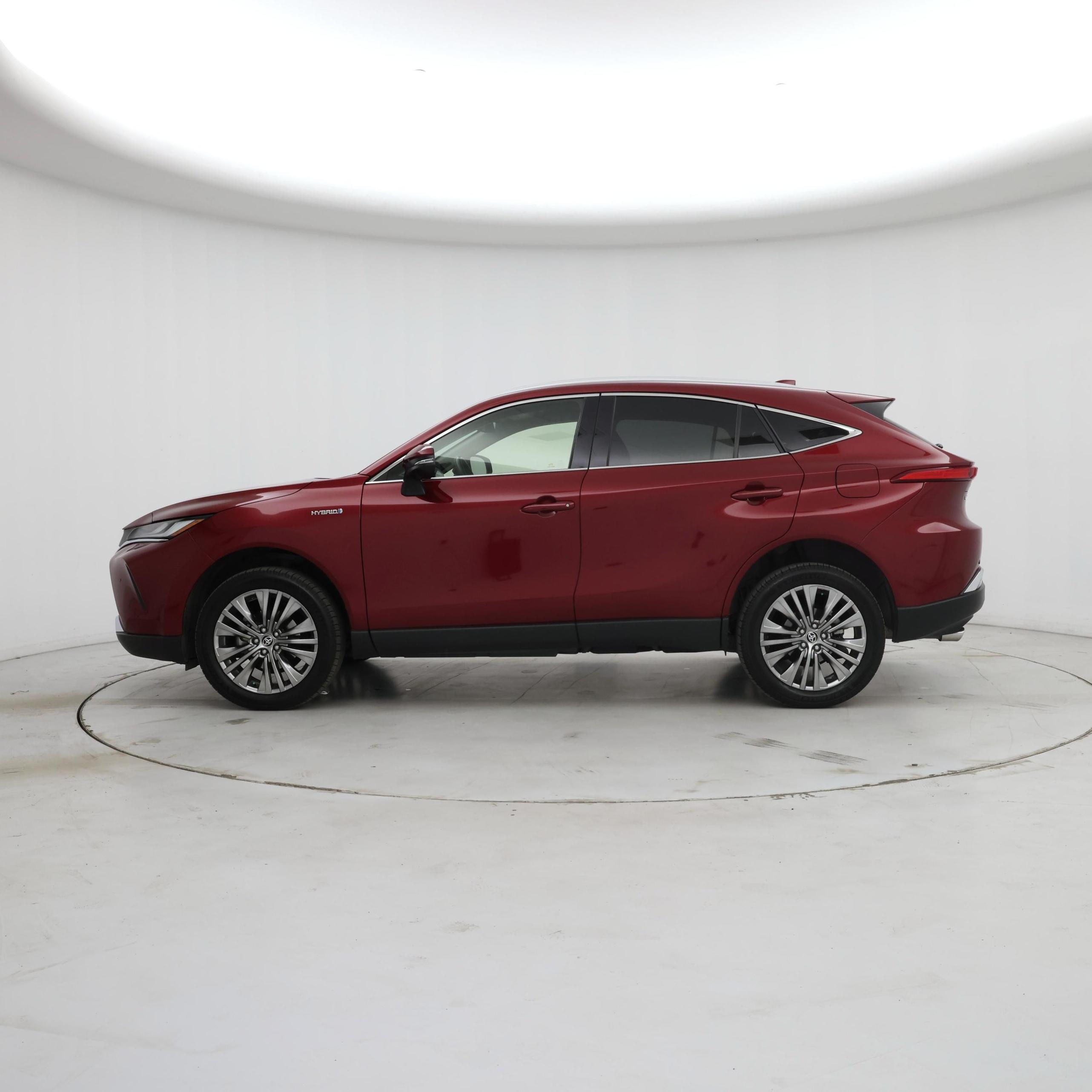 Thumbnail: 2021 Toyota Venza - 3