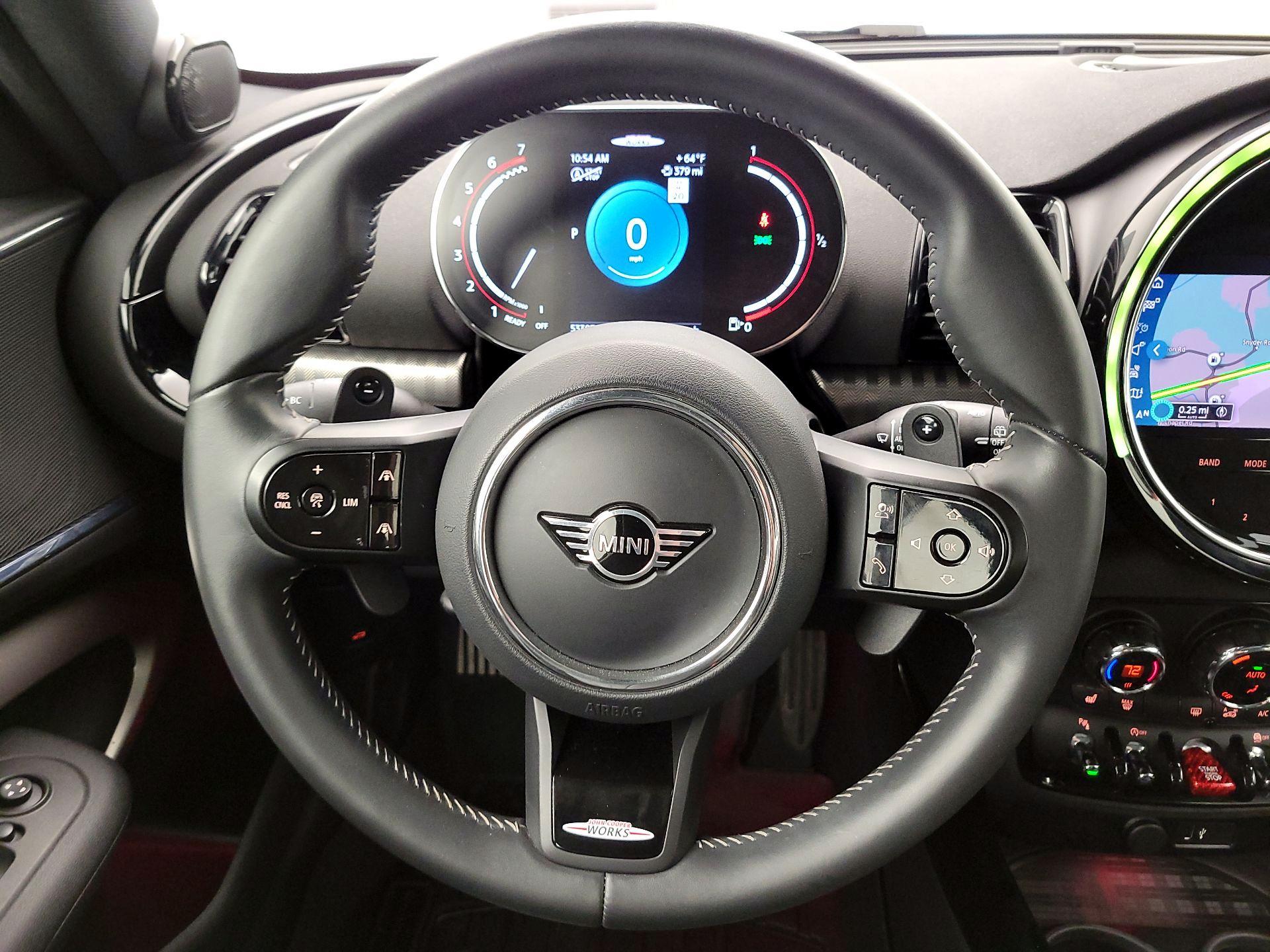 Thumbnail: 2023 MINI Cooper Clubman - 10