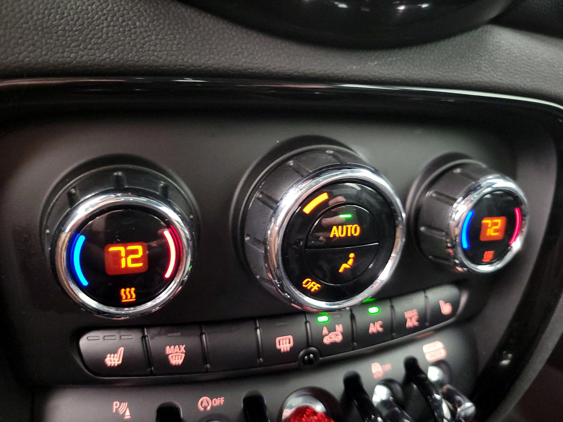 Thumbnail: 2023 MINI Cooper Clubman - 17