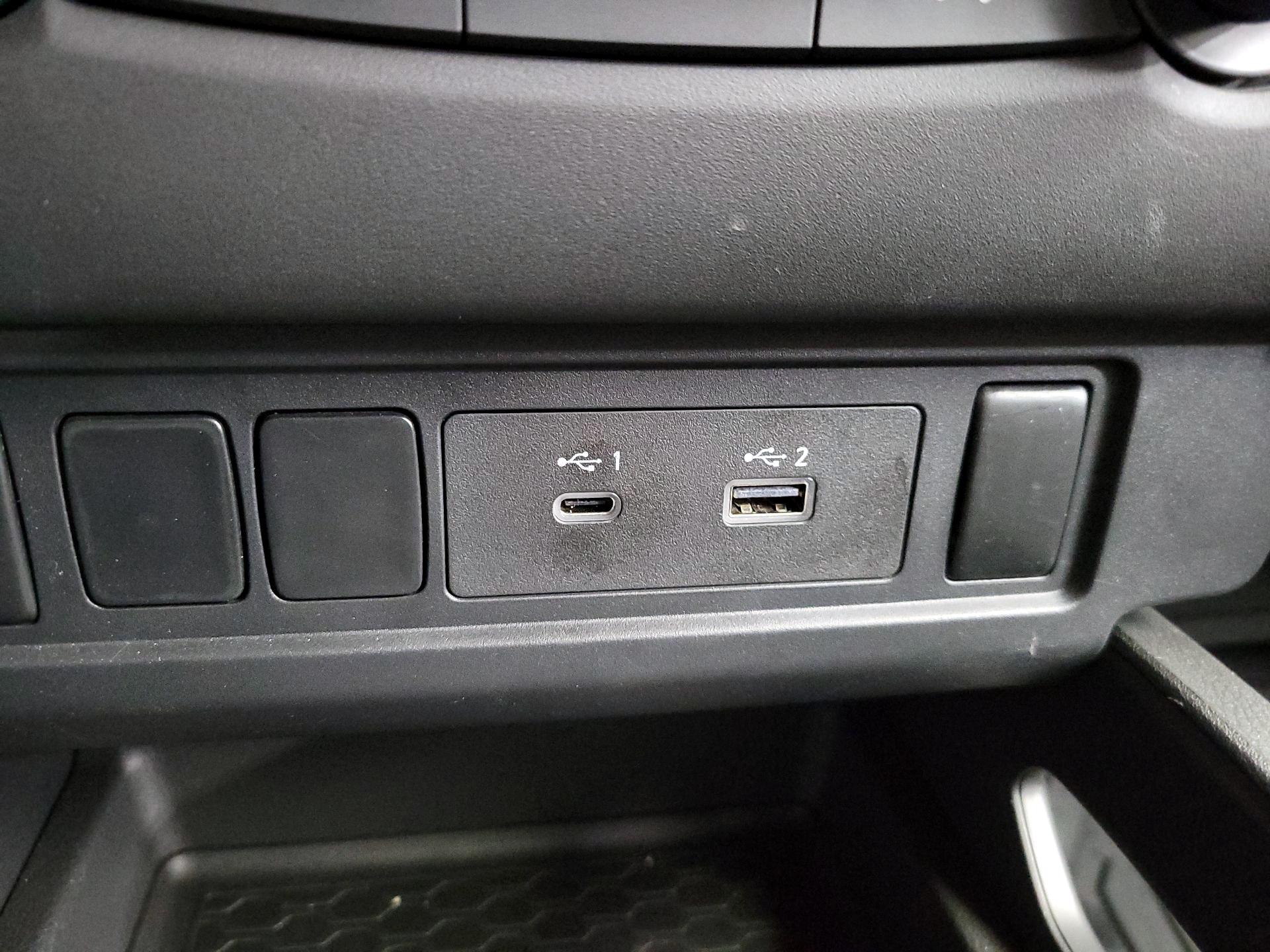 Thumbnail: 2024 Nissan Frontier - 18