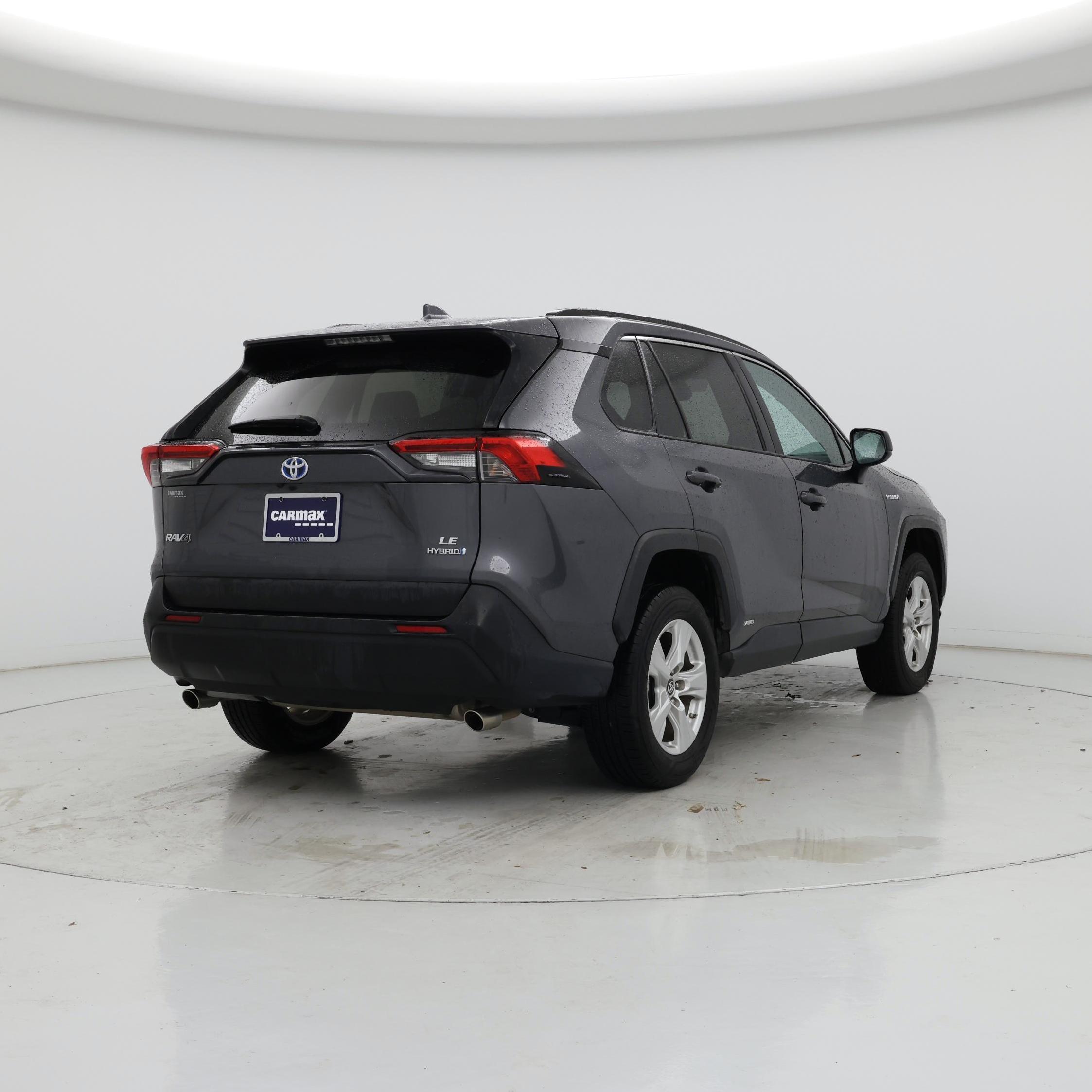 Thumbnail: 2021 Toyota RAV4 - 8