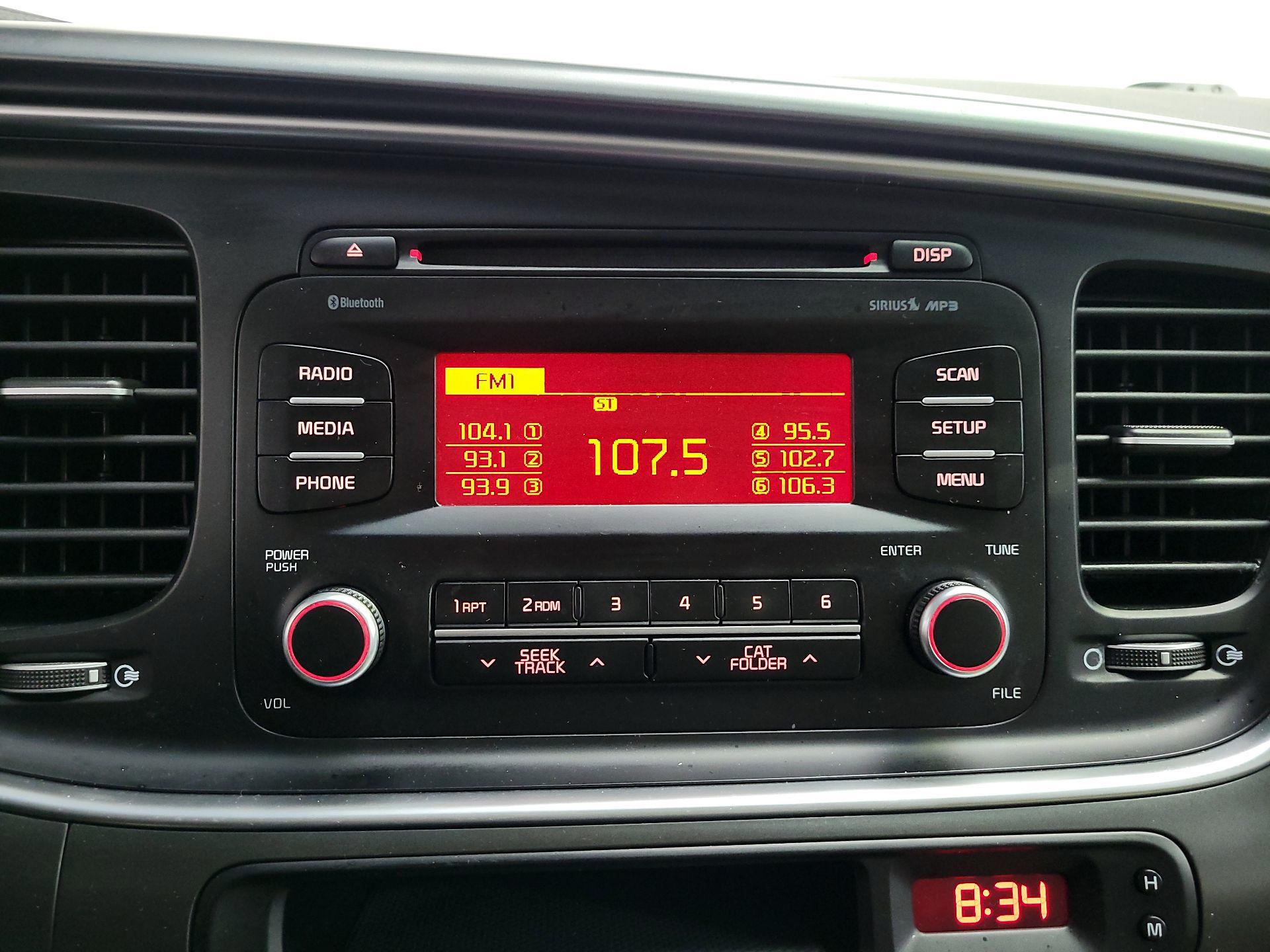 Thumbnail: 2015 Kia Optima - 14