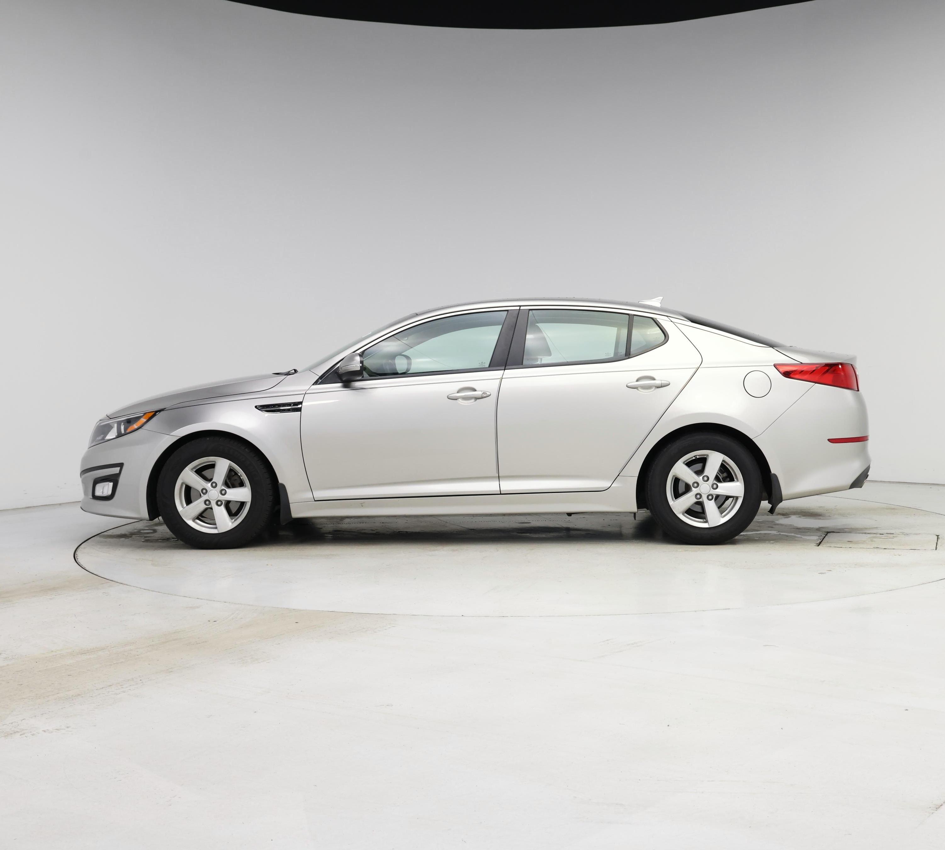 Thumbnail: 2015 Kia Optima - 3