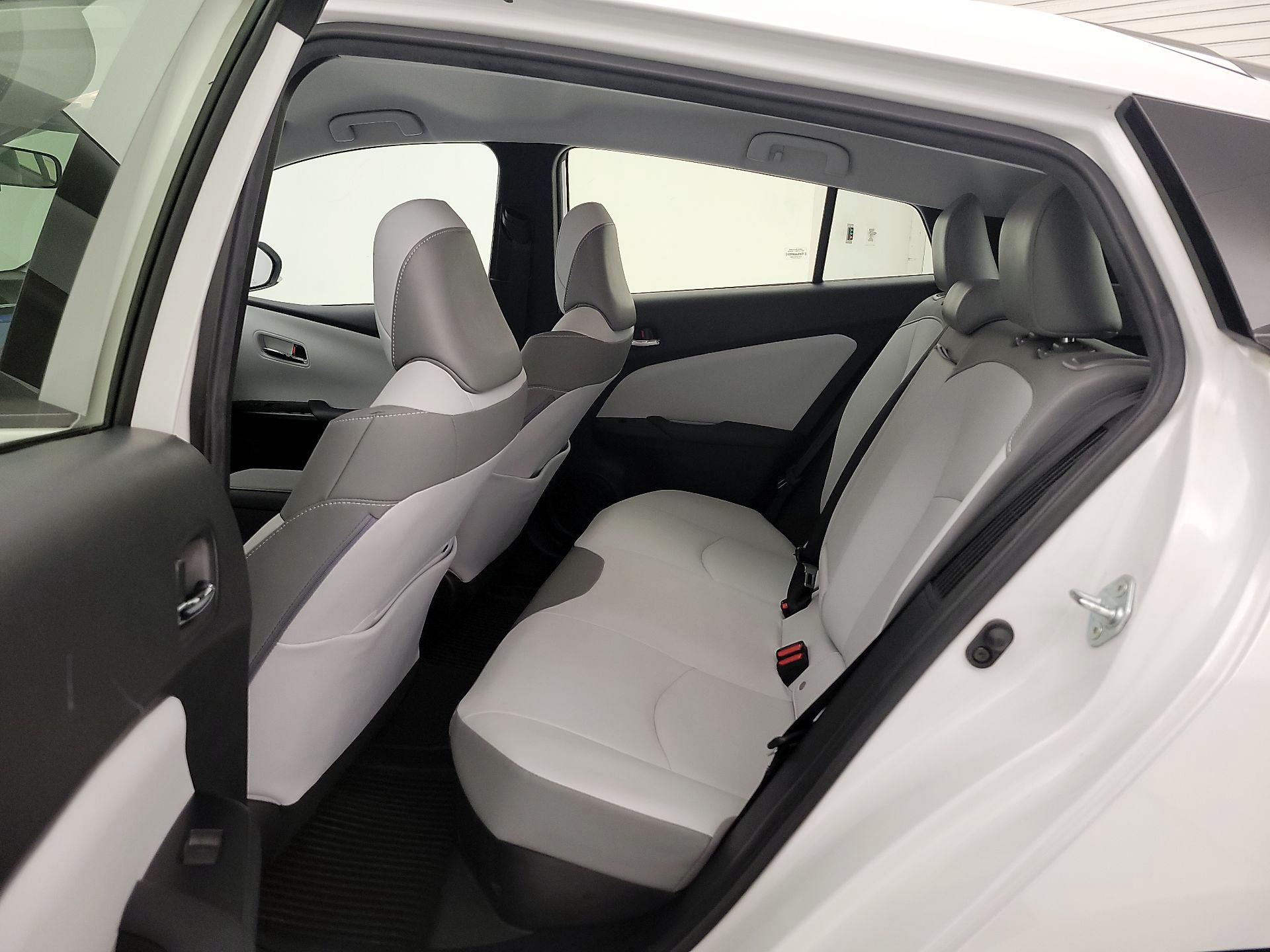 Thumbnail: 2021 Toyota Prius Prime - 20