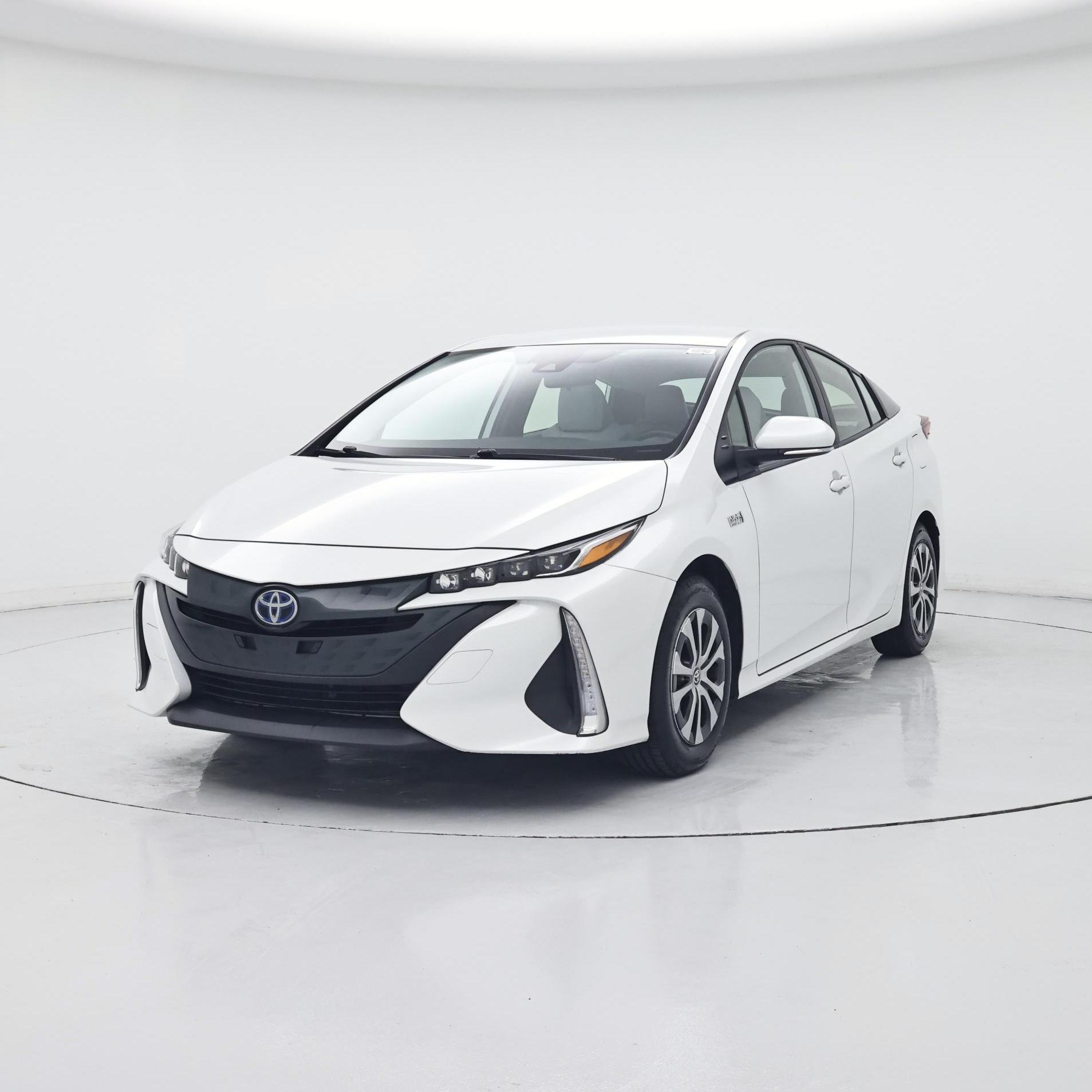 Thumbnail: 2021 Toyota Prius Prime - 4