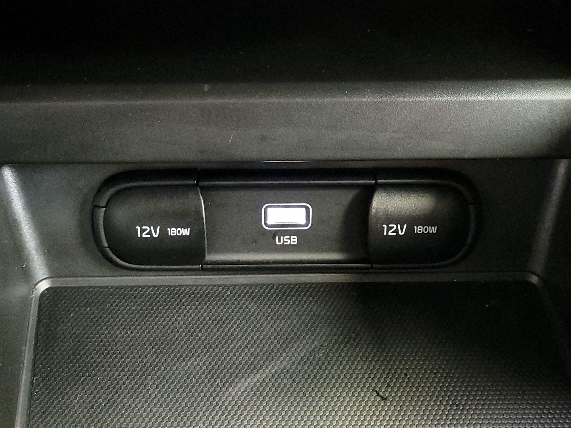 Thumbnail: 2025 Kia Soul - 18