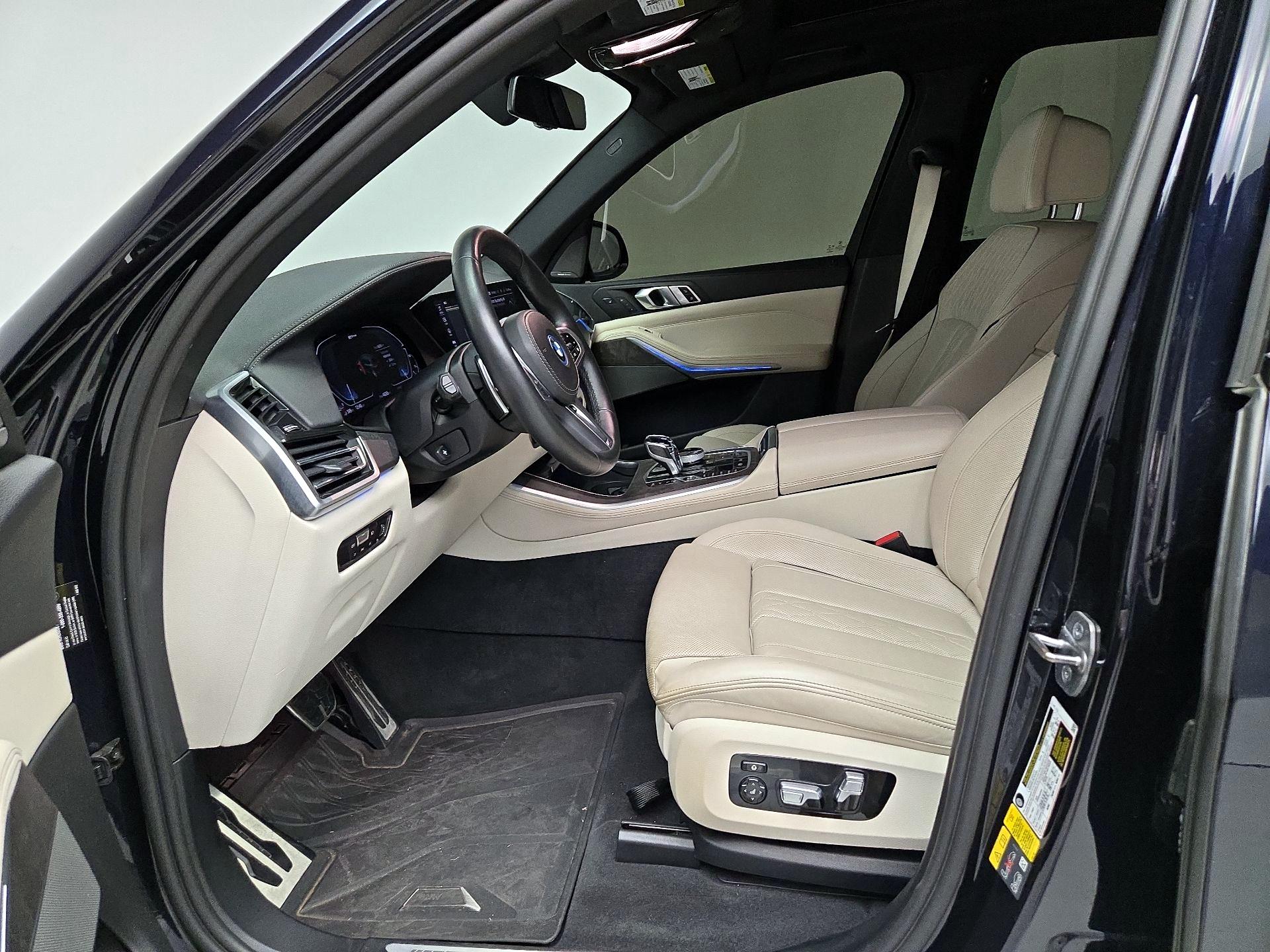 Thumbnail: 2022 BMW X5 - 11