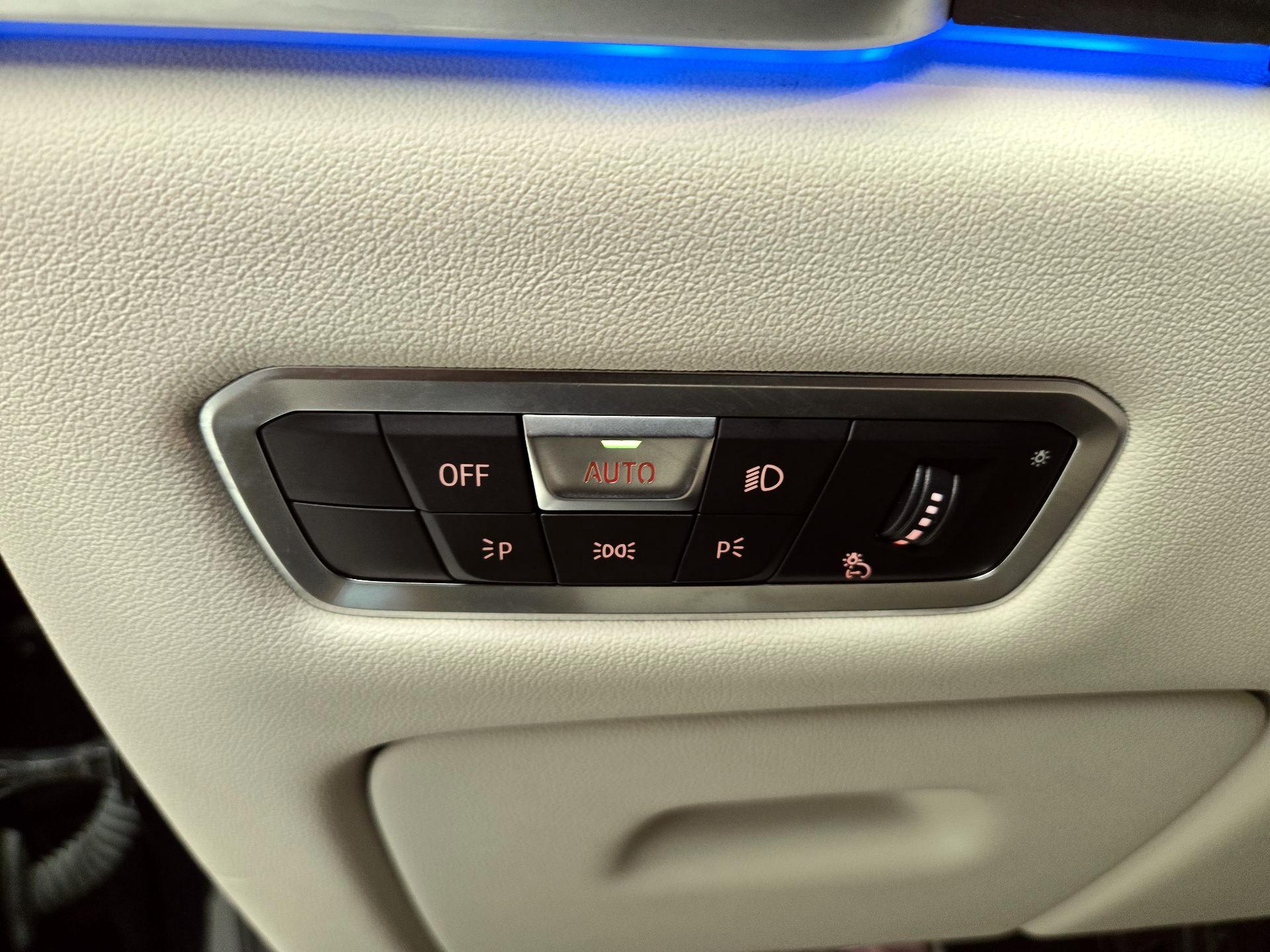 Thumbnail: 2022 BMW X5 - 13