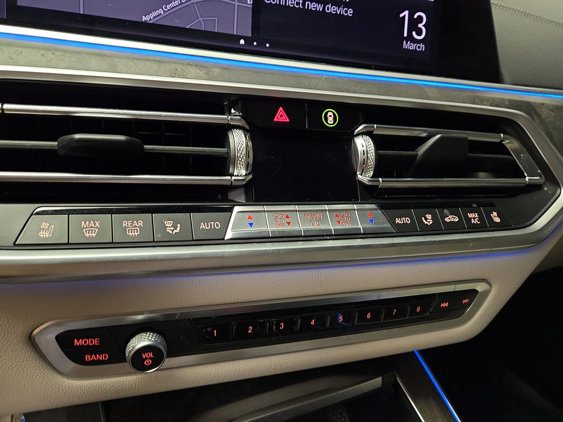 Thumbnail: 2022 BMW X5 - 17