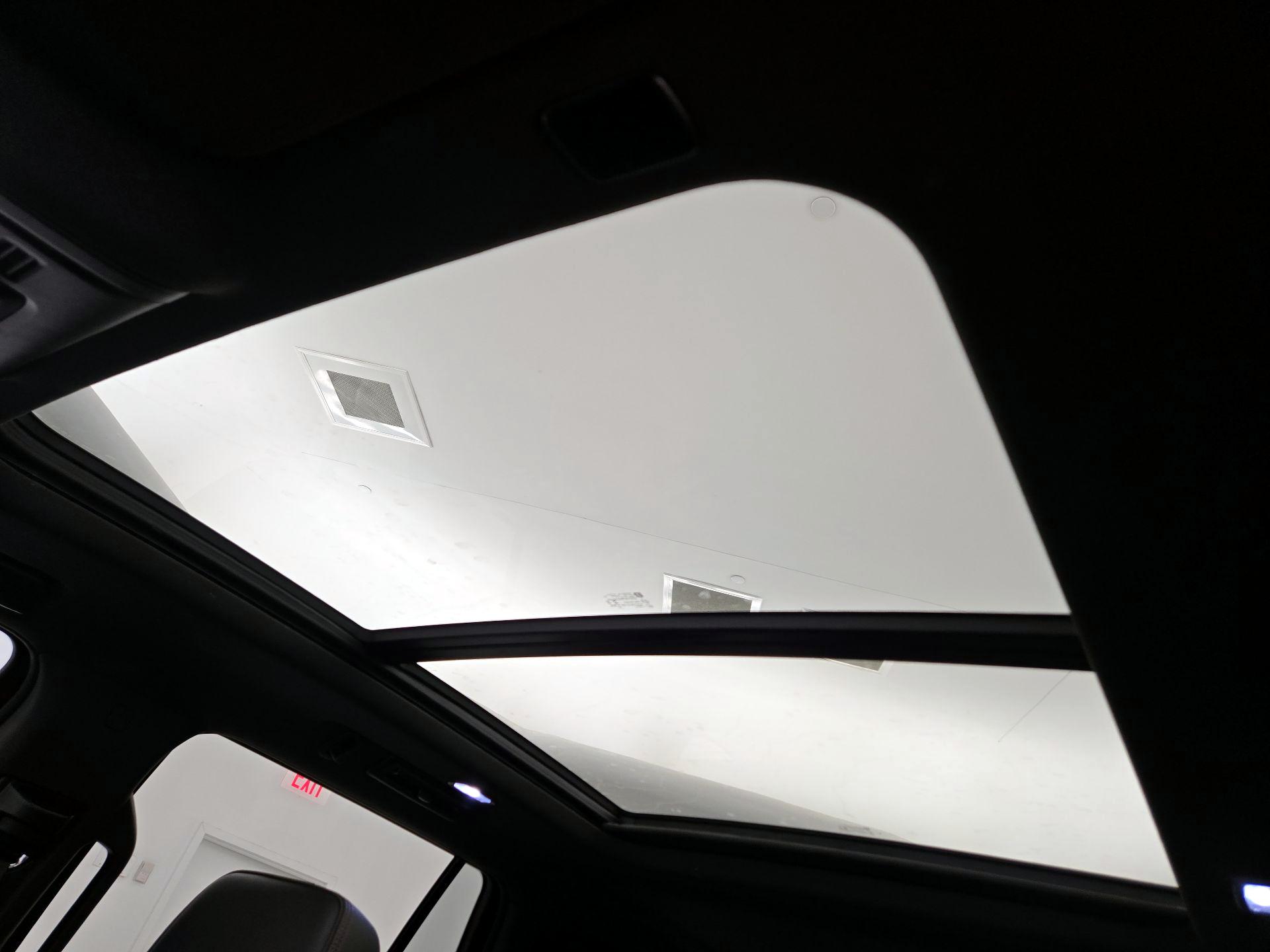 Thumbnail: 2023 Chevrolet Tahoe - 19