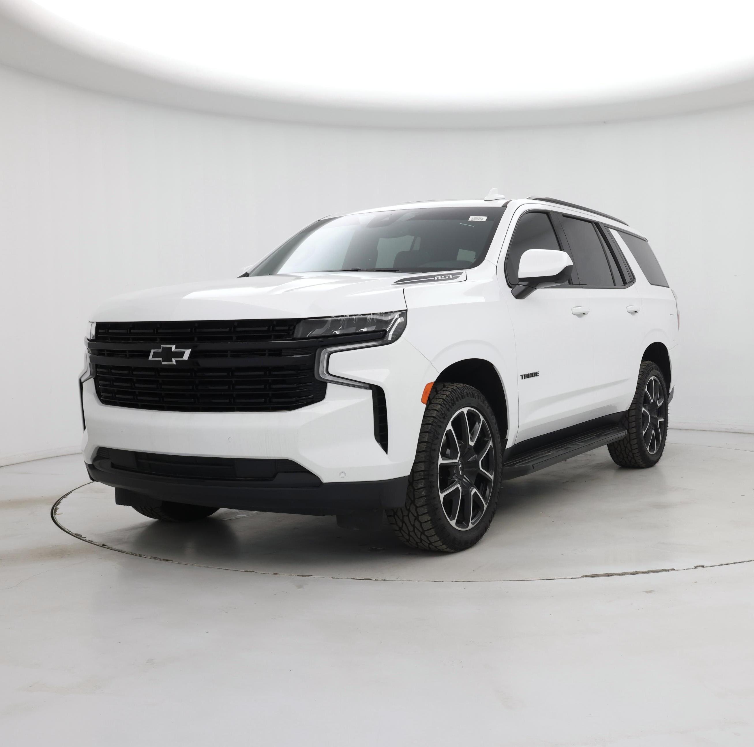 Thumbnail: 2023 Chevrolet Tahoe - 4