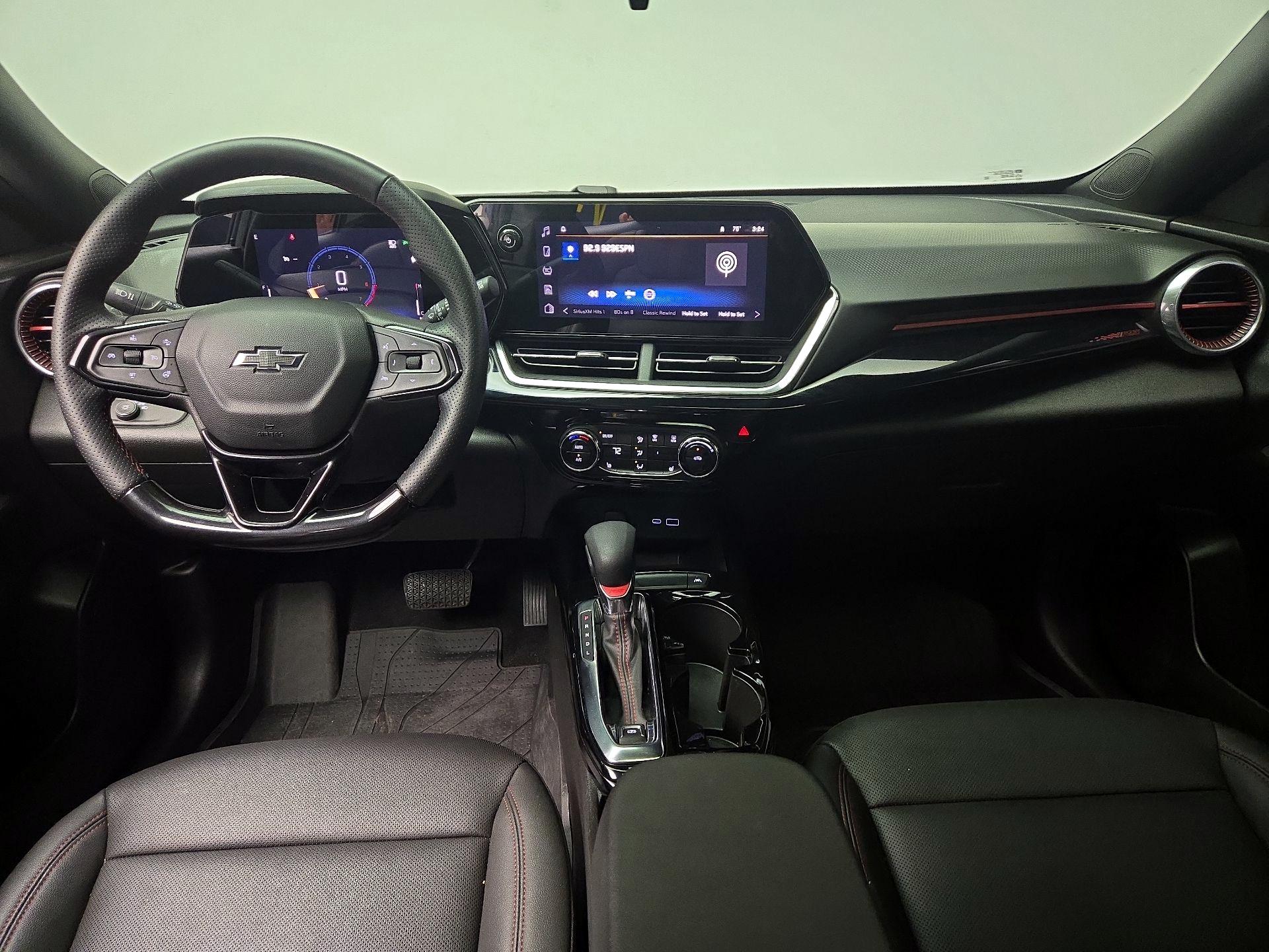 Thumbnail: 2024 Chevrolet Trax - 9