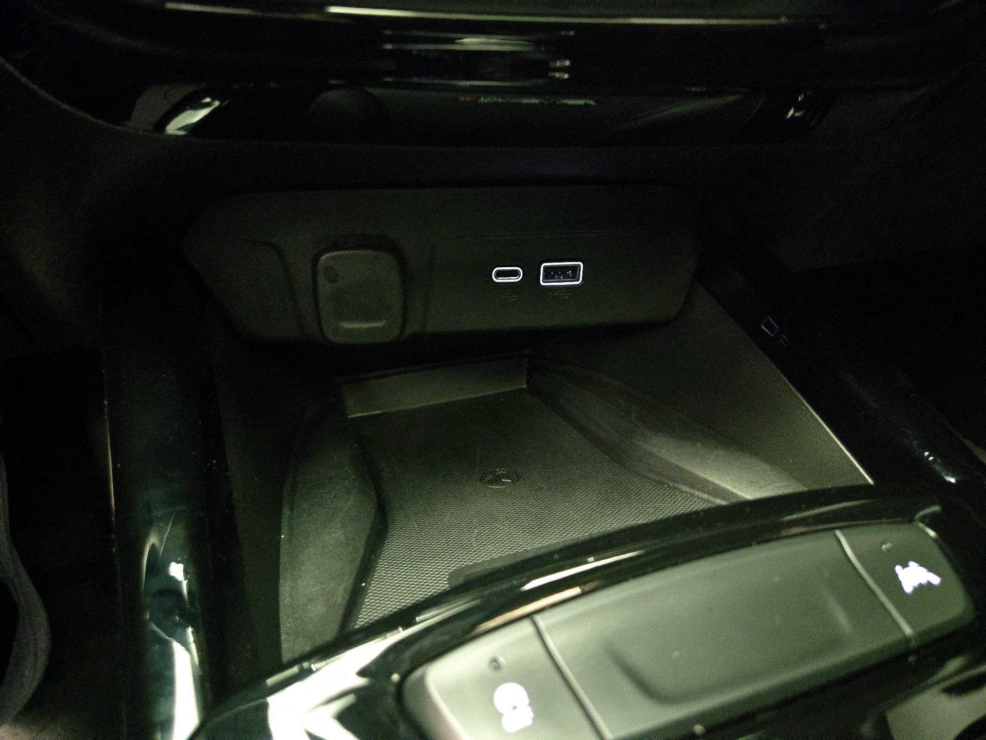 Thumbnail: 2024 Chevrolet Trax - 18