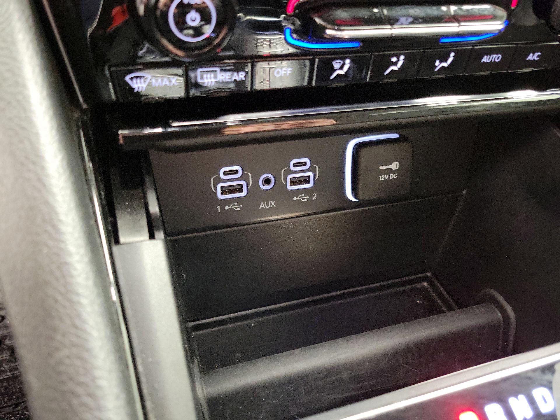 Thumbnail: 2023 Jeep Grand Cherokee - 19