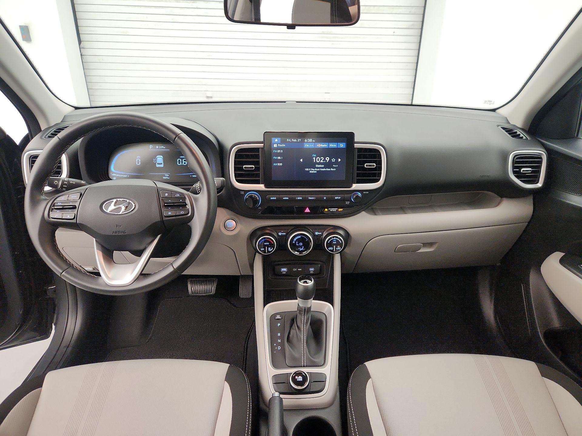 Thumbnail: 2025 Hyundai Venue - 9