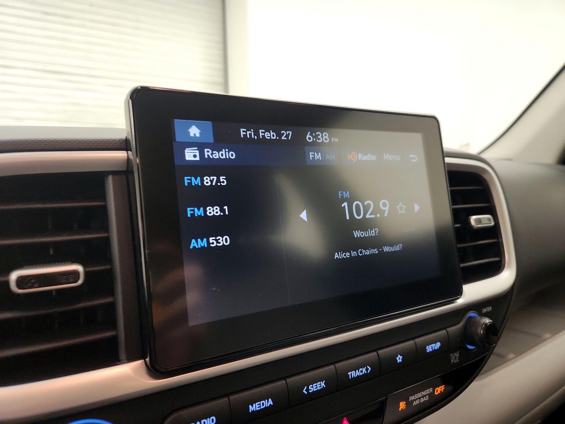 Thumbnail: 2025 Hyundai Venue - 15