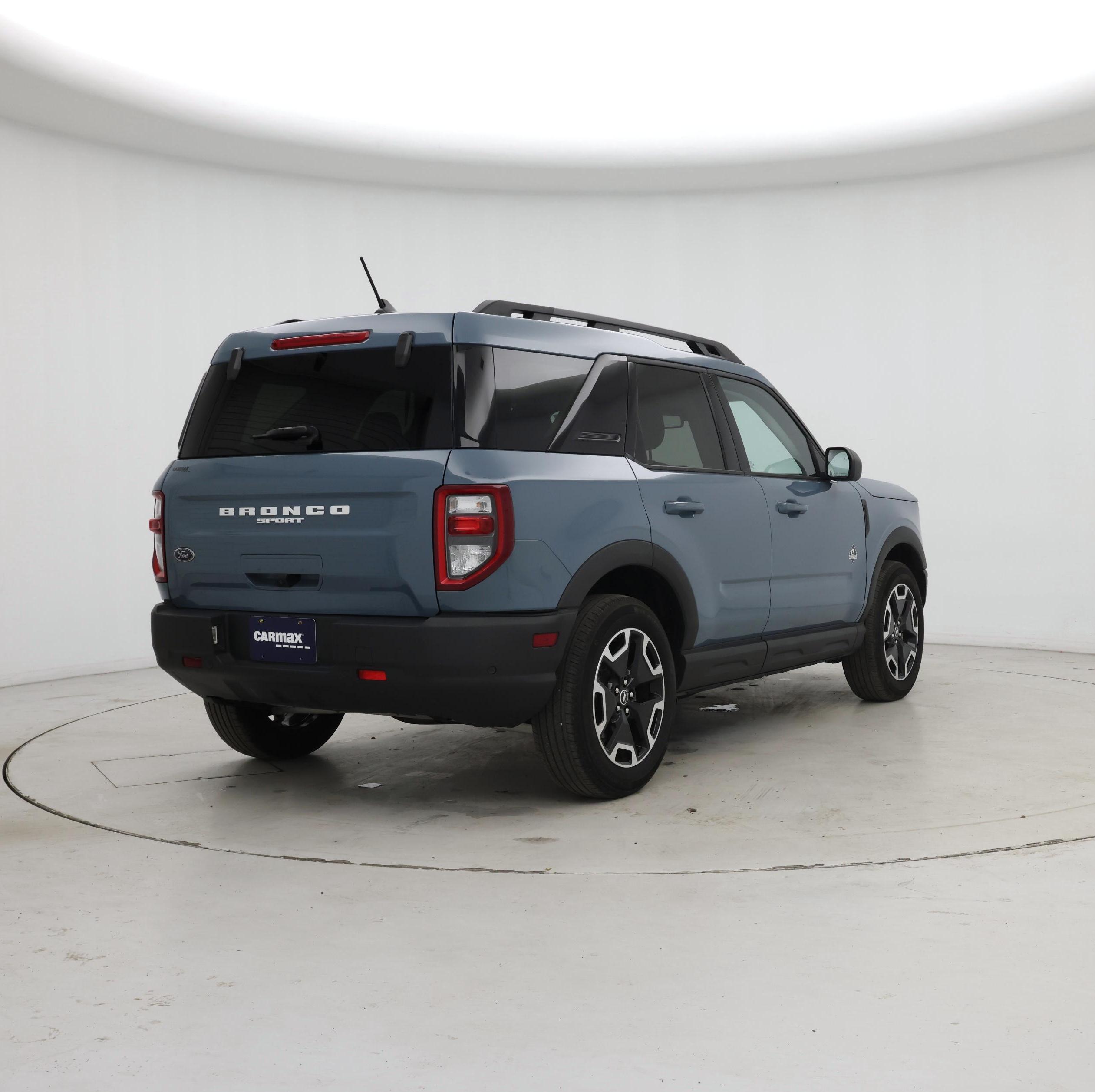 Thumbnail: 2023 Ford Bronco Sport - 8